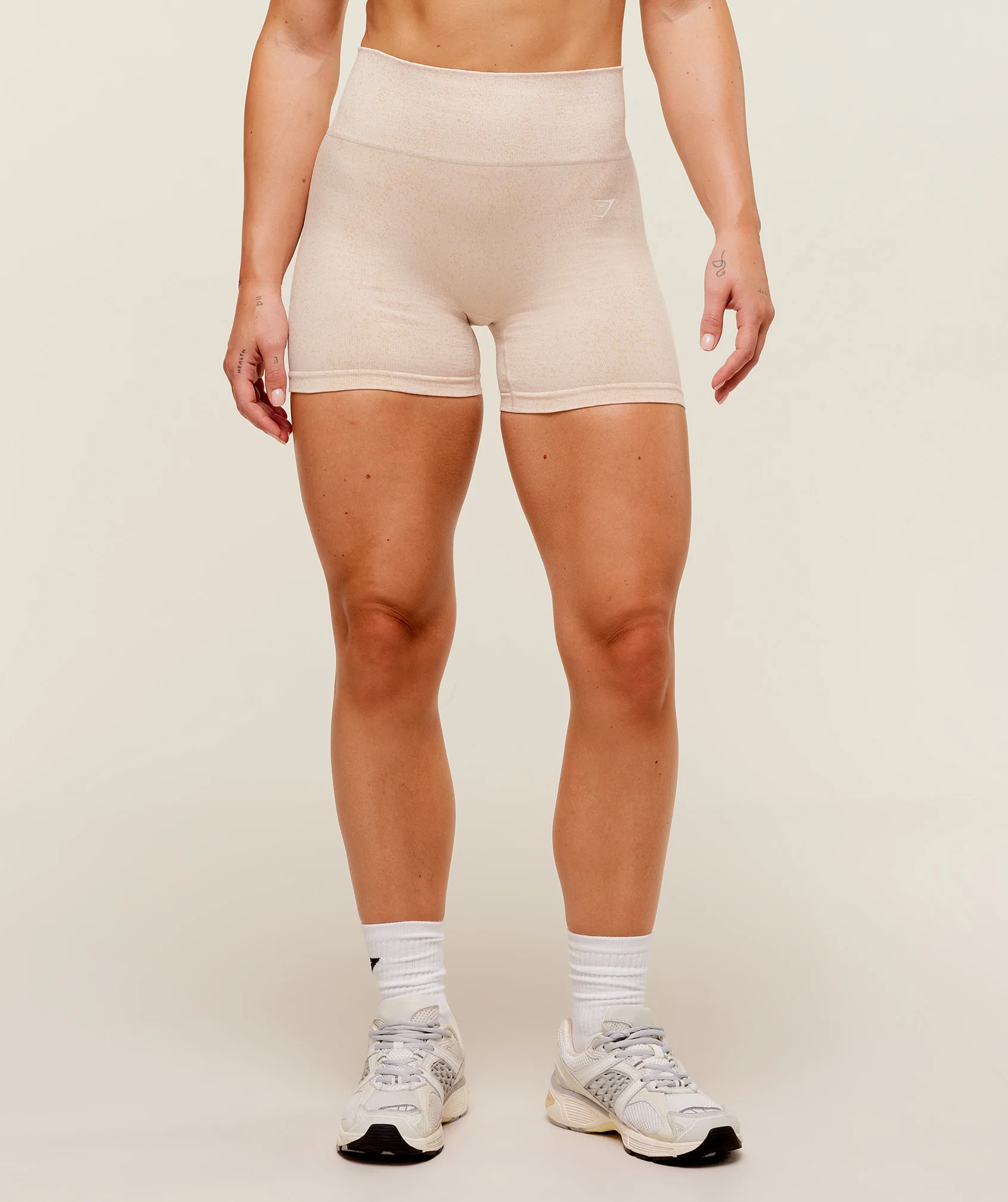 Adapt Fleck x Whitney Seamless Shorts – Coconut White