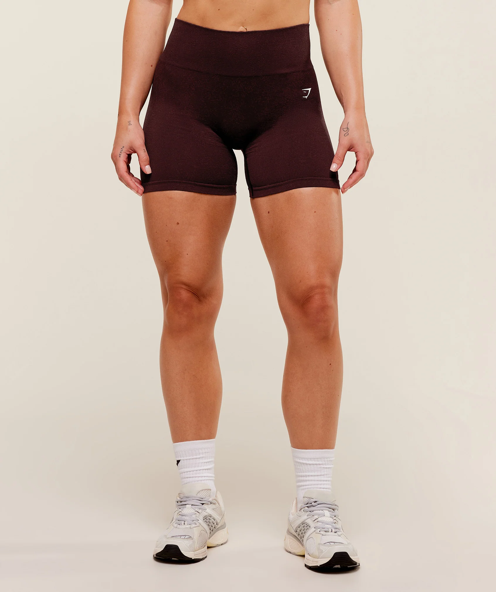 Adapt Fleck x Whitney Seamless Shorts – Cherry Purple/Rich Maroon