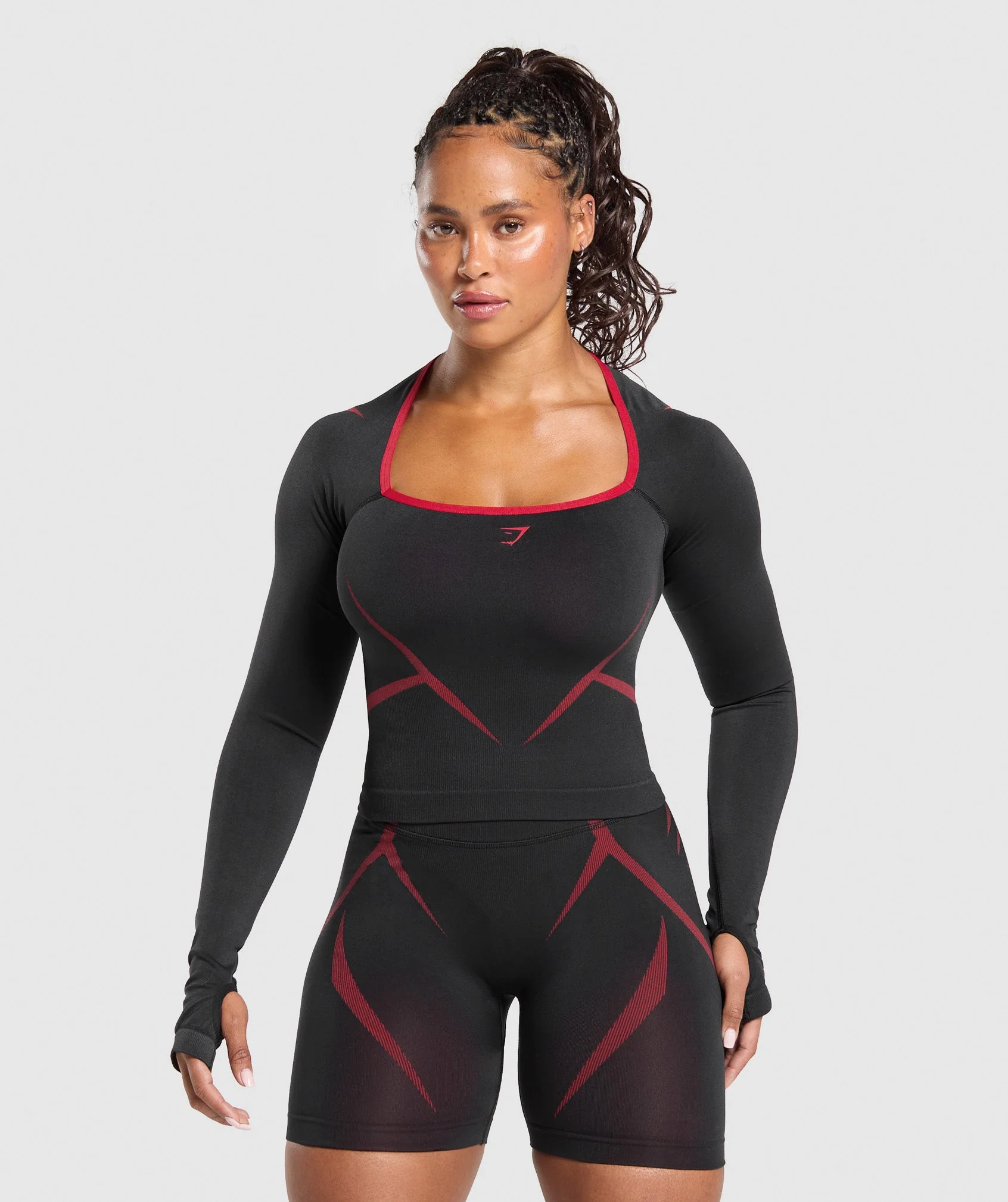 Apex Lift Seamless Long Sleeve Crop Top – Black/Carmine Red