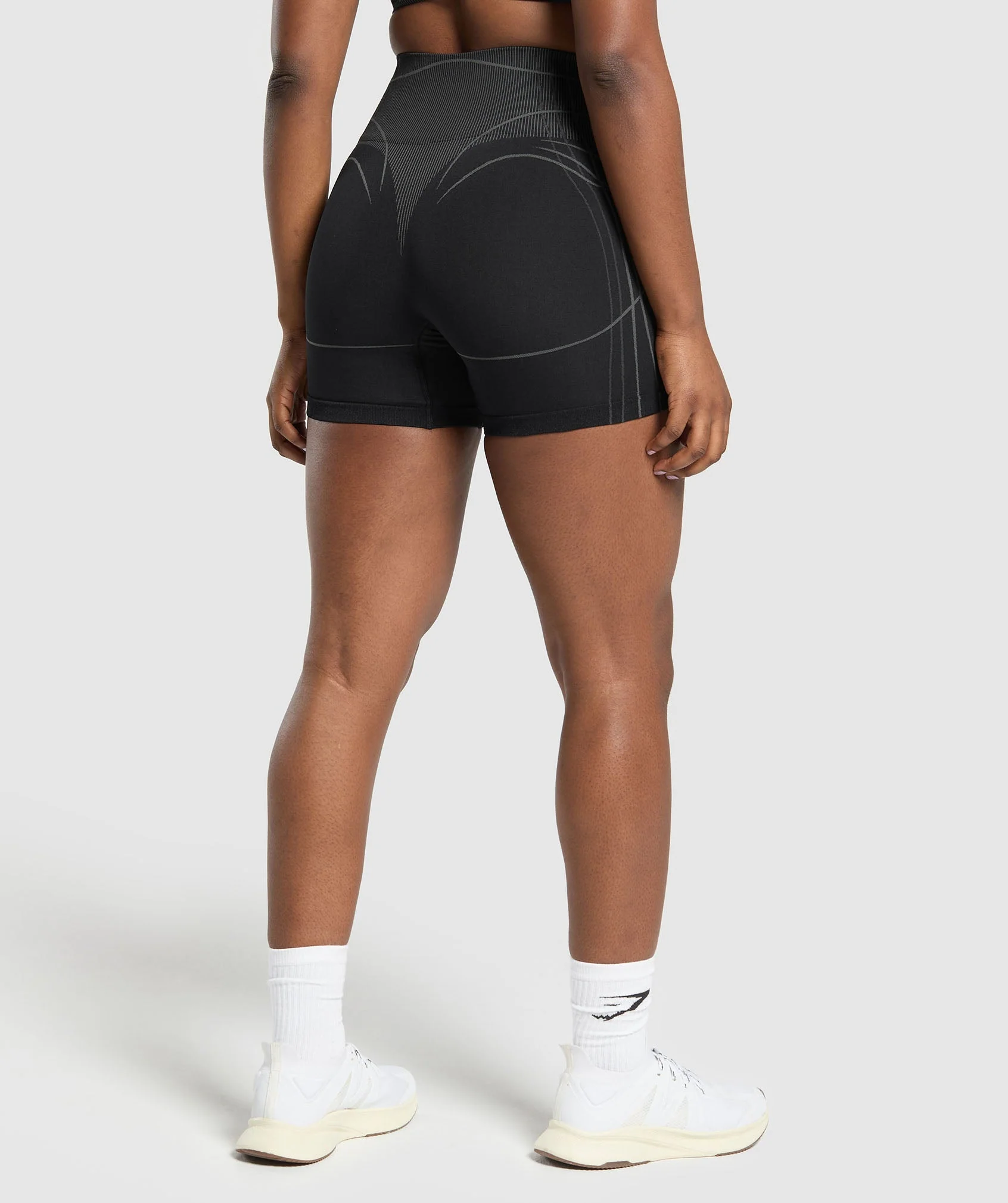 Apex Seamless Shorts – Black/Graphite Grey