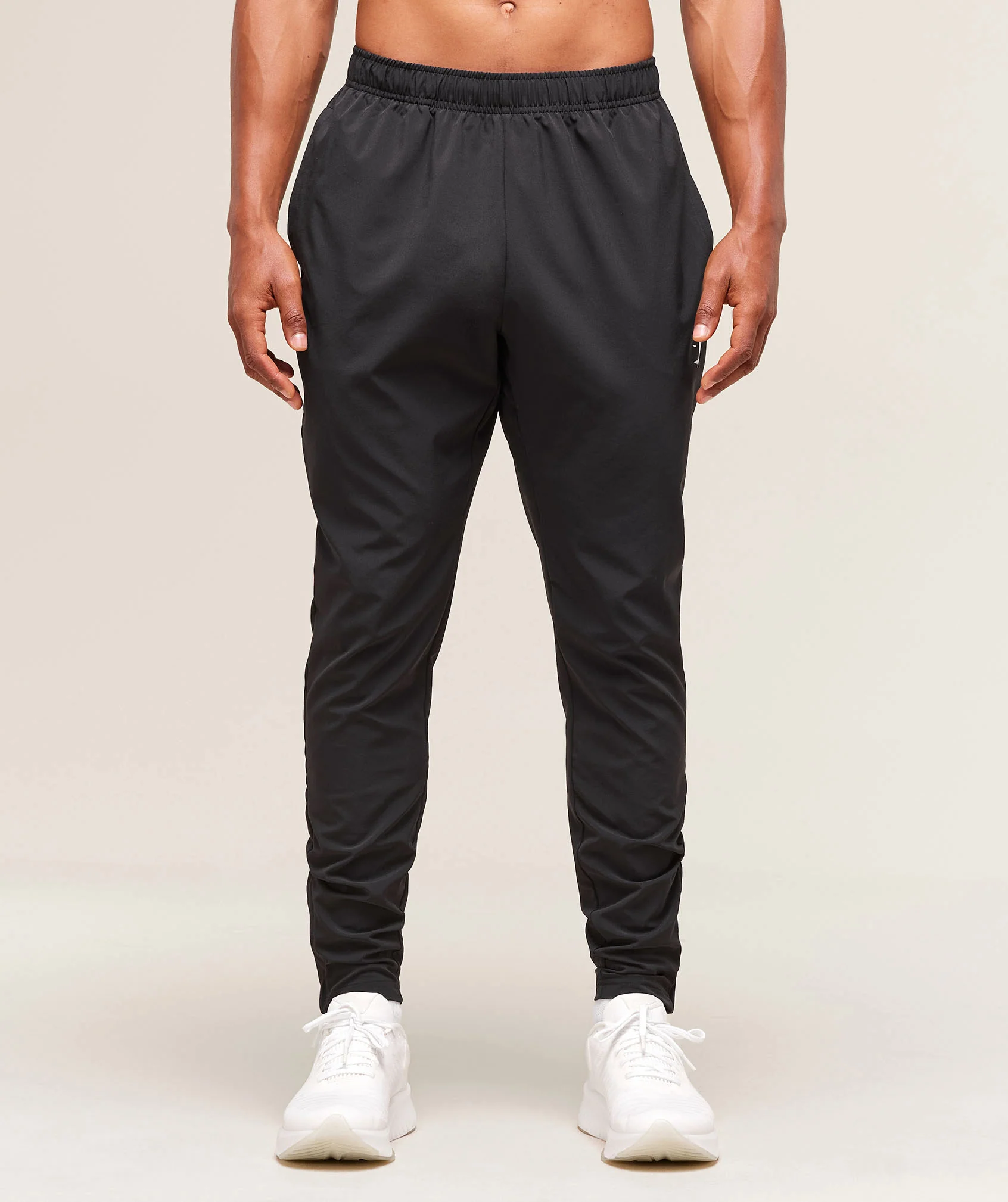 Arrival Woven Tall Joggers – Black