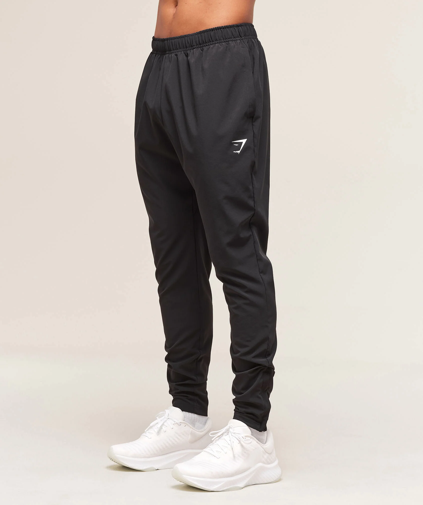 Arrival Woven Tall Joggers – Black