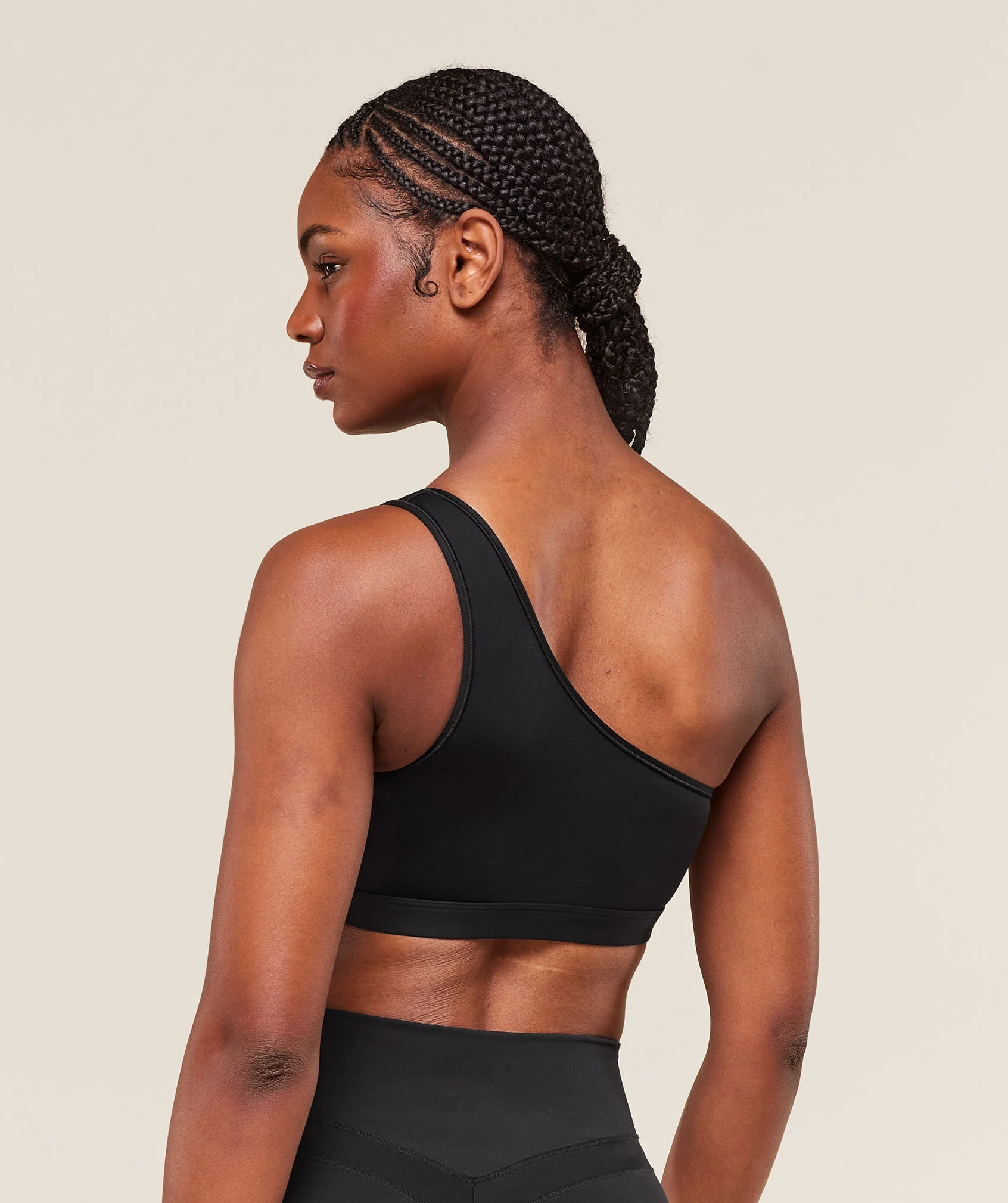 Asymmetric Sports Bra – Black