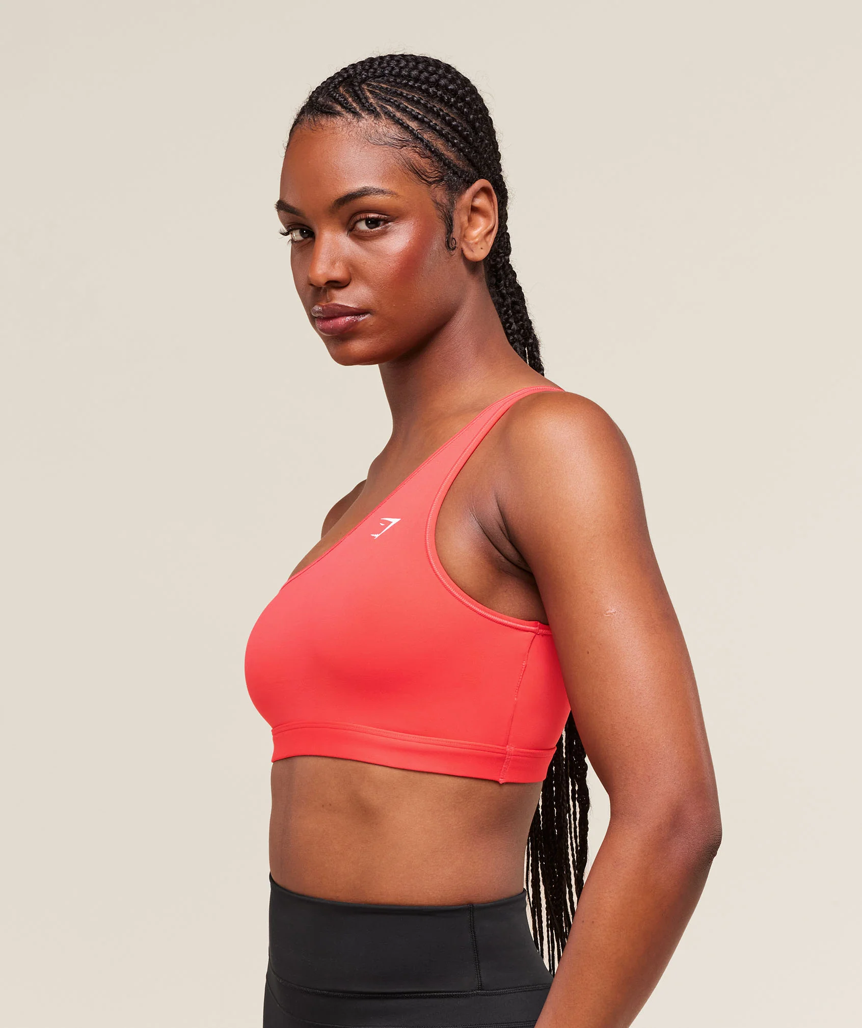 Asymmetric Sports Bra – Coral Red - Imagen 2