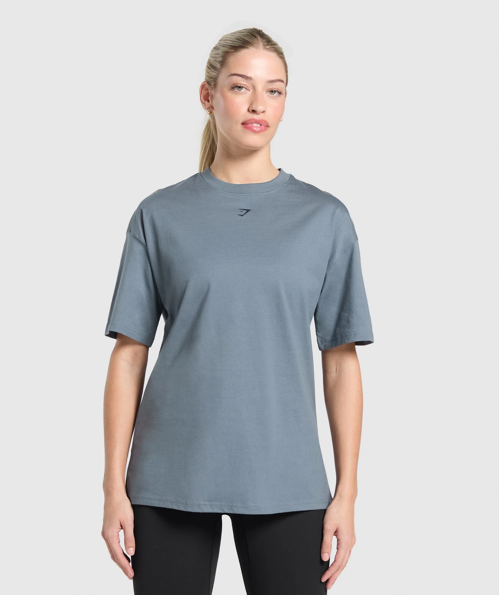 Campus Classics Graphic T-Shirt – Iron Blue