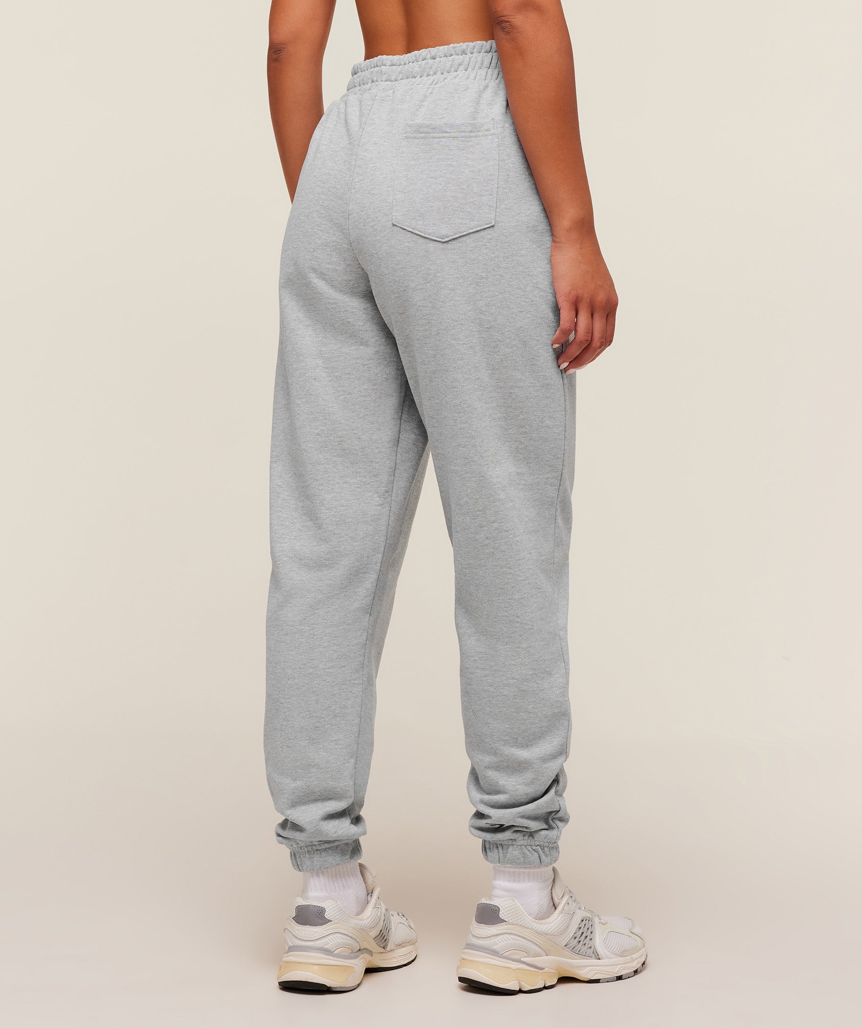 Collegiate Graphic Joggers – Light Grey Core Marl