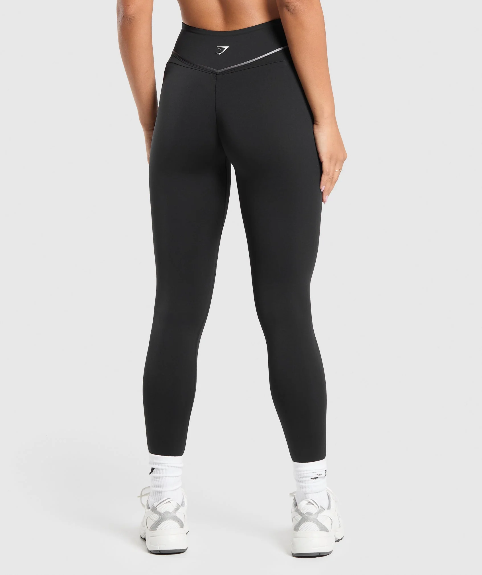 Contour Leggings – Black/Metal Grey