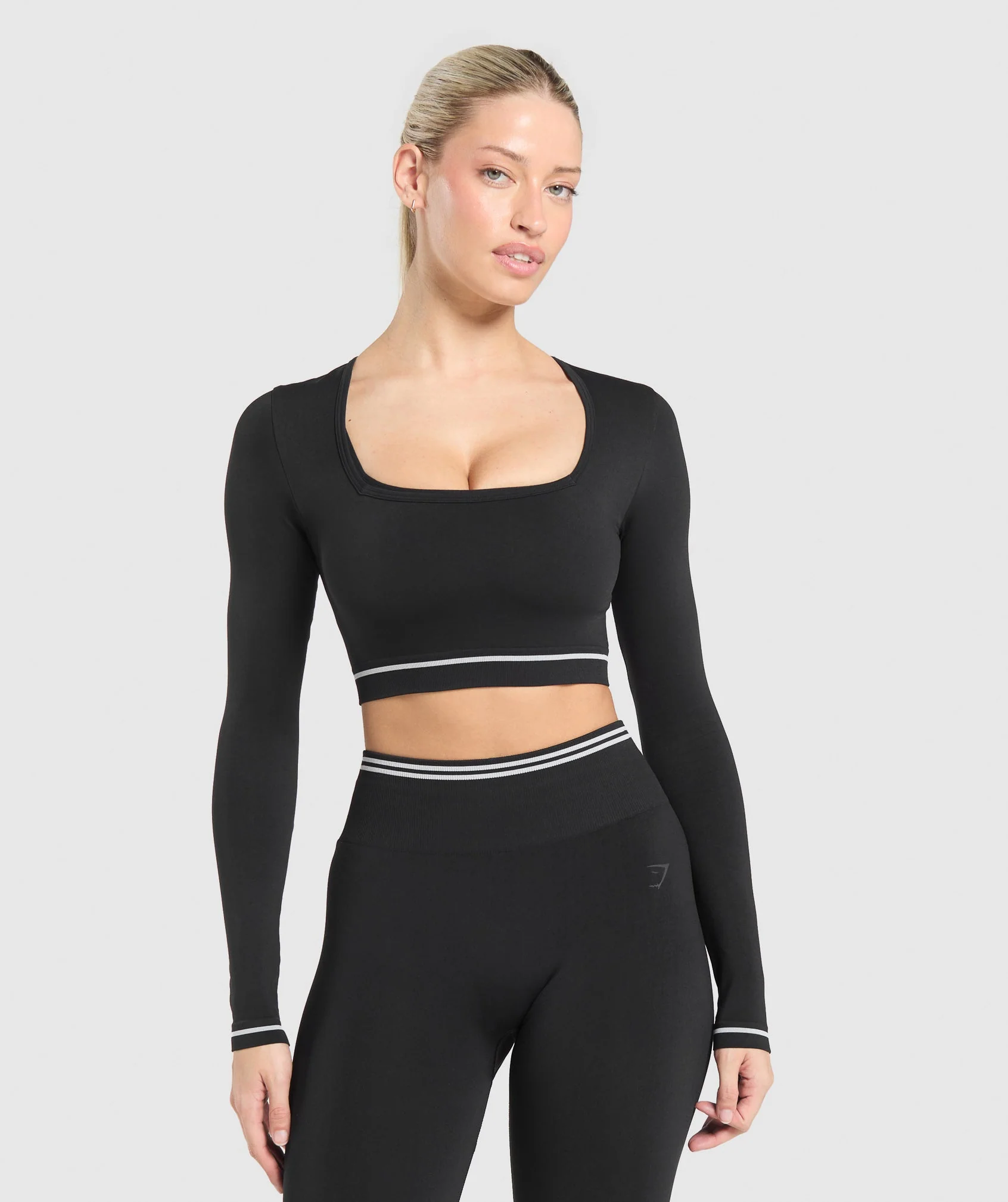 Contrast Seamless Crop Top – Black