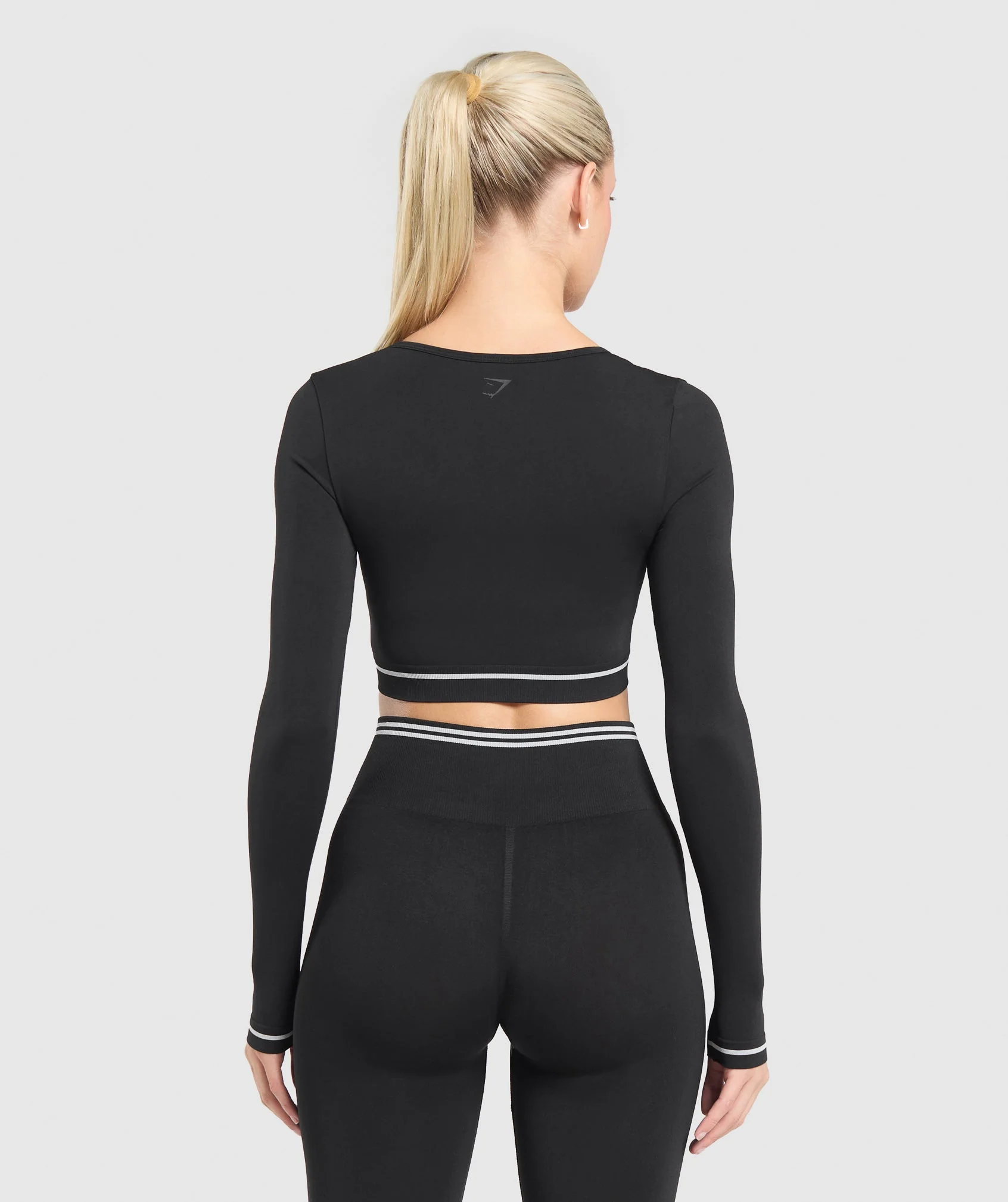 Contrast Seamless Crop Top – Black