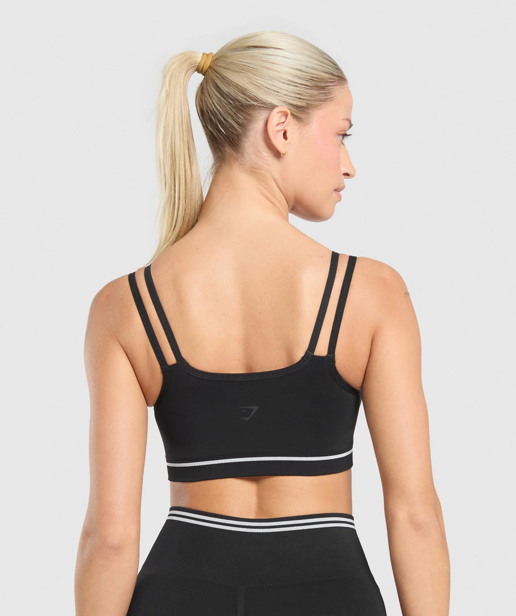 Contrast Seamless Sports Bra – Black