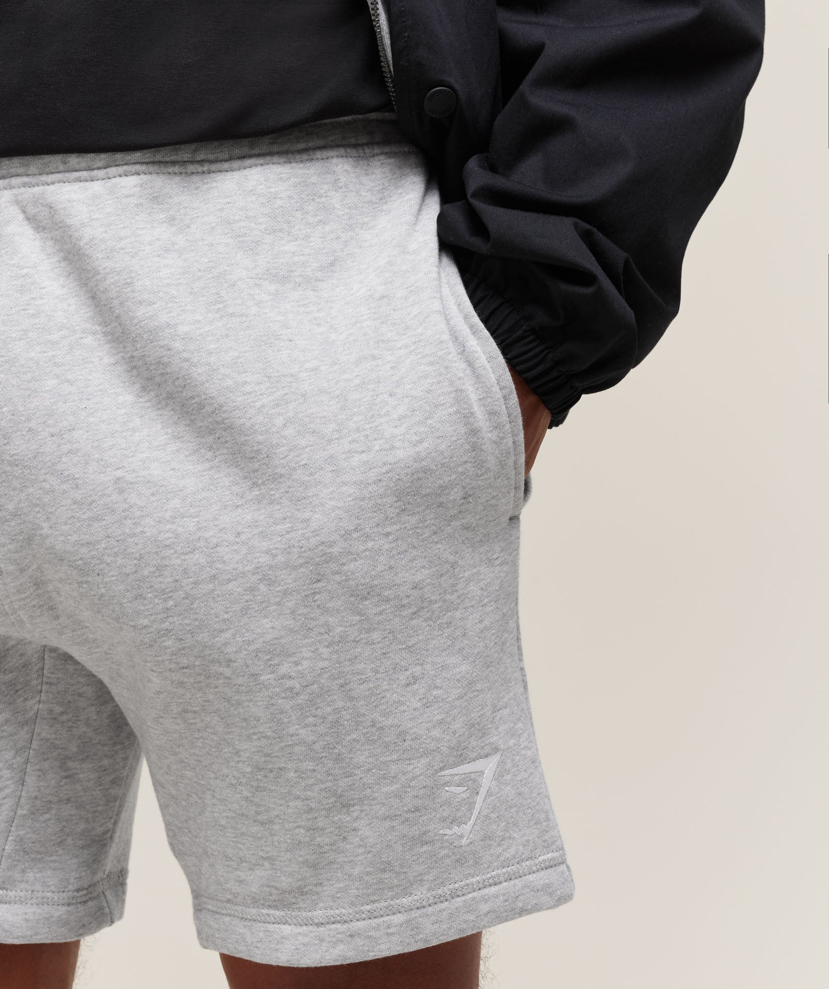 Crest 7″ Shorts – Light Grey Marl - Imagen 2