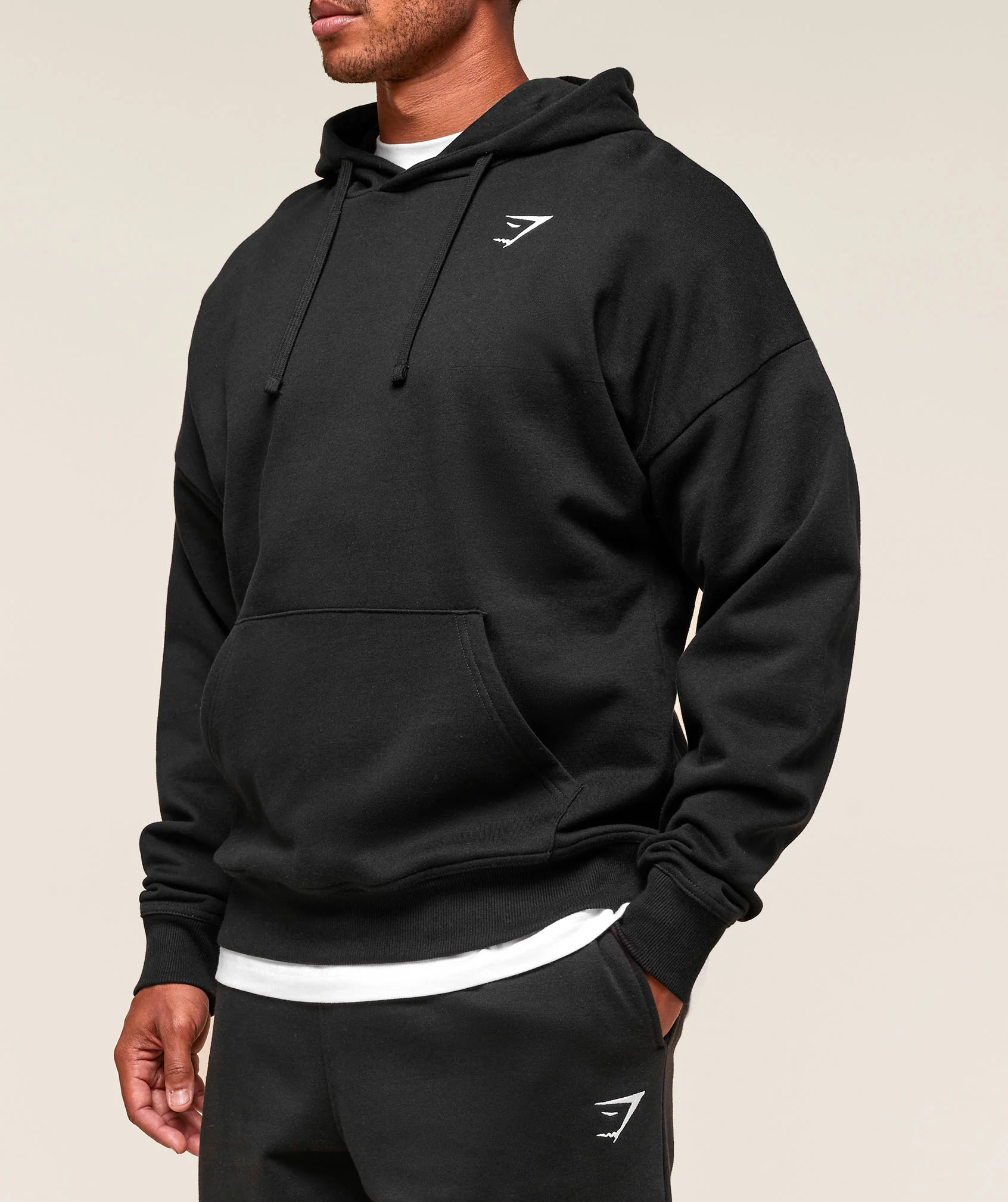 Crest Oversized Hoodie – Black - Imagen 2