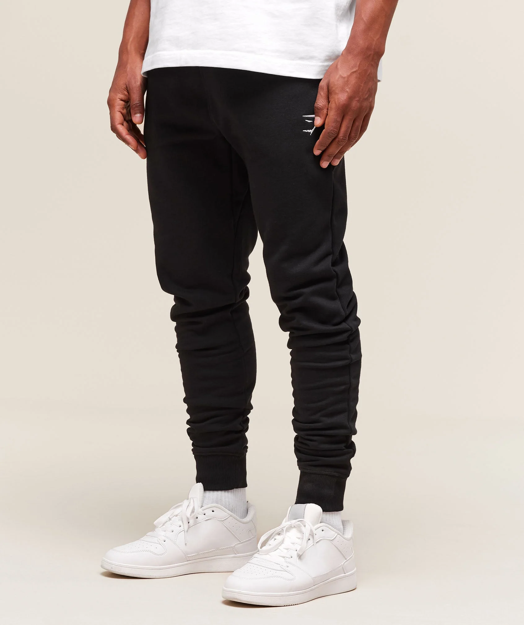 Crest Tall Joggers – Black - Imagen 2