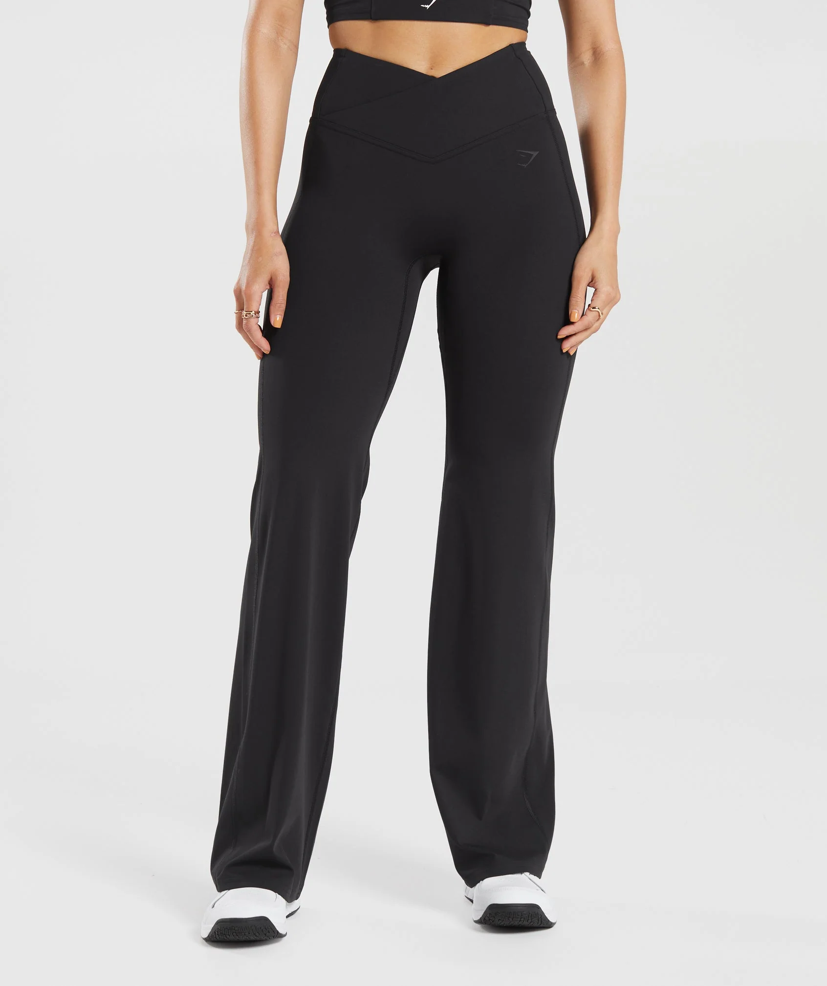 Crossover Regular Flared Leggings – Black