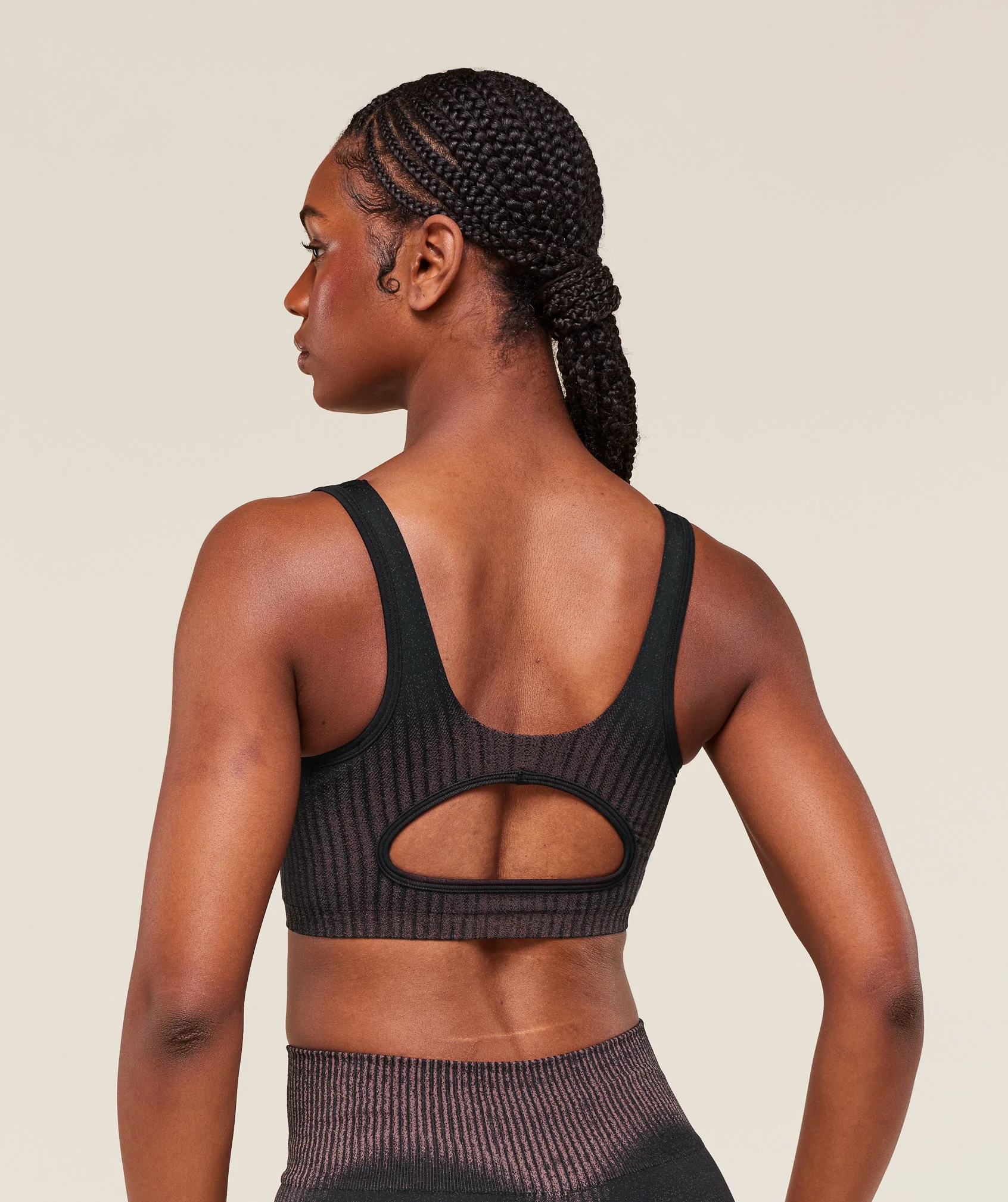 Diffuse Seamless Sports Bra – Black/Calm Pink