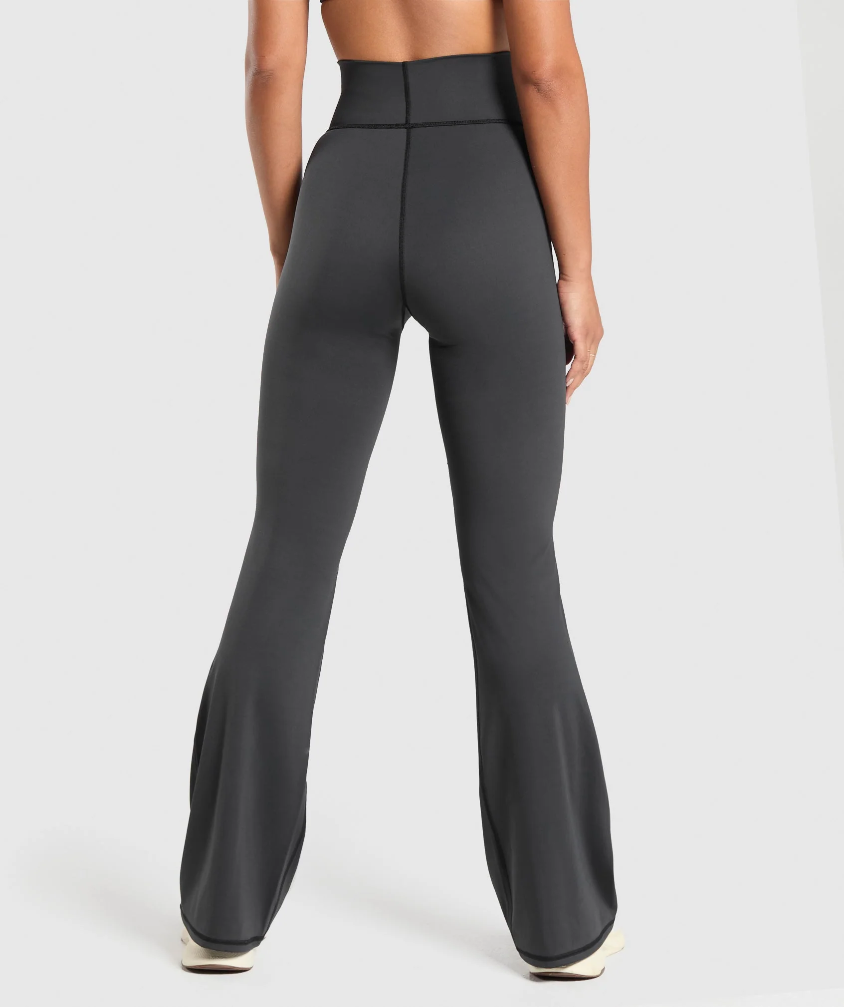 Elevate Flared Leggings 2.0 – Black