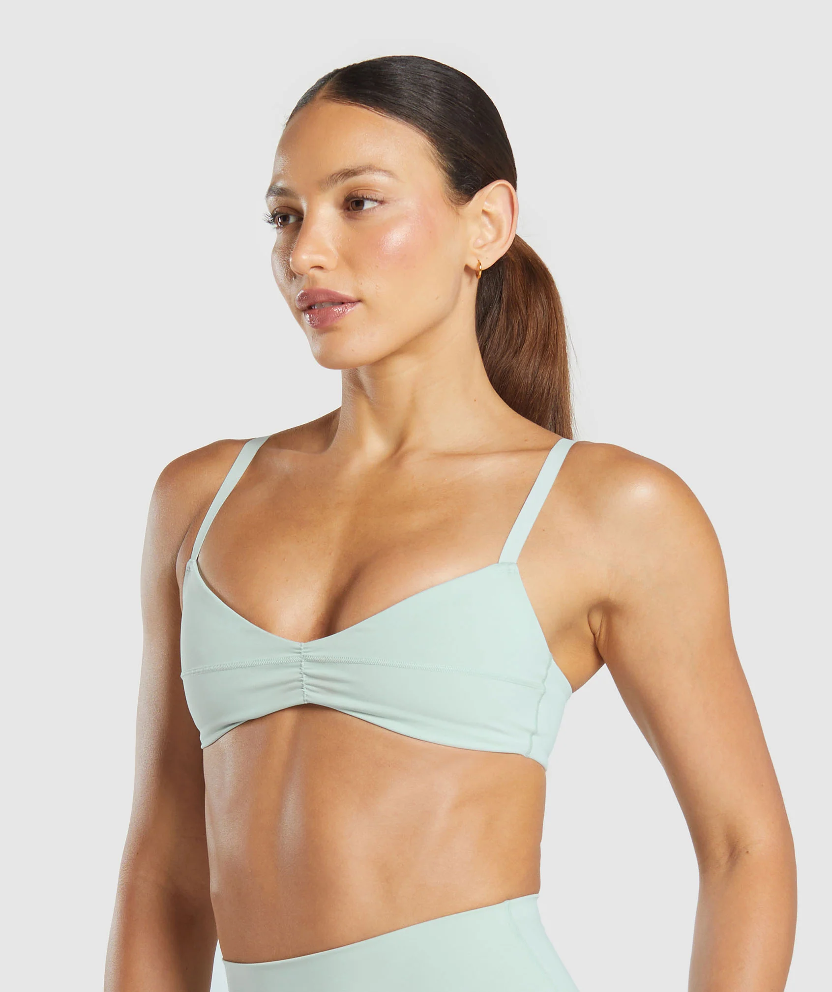 Elevate Ruched Sports Bra – Morning Blue - Imagen 2