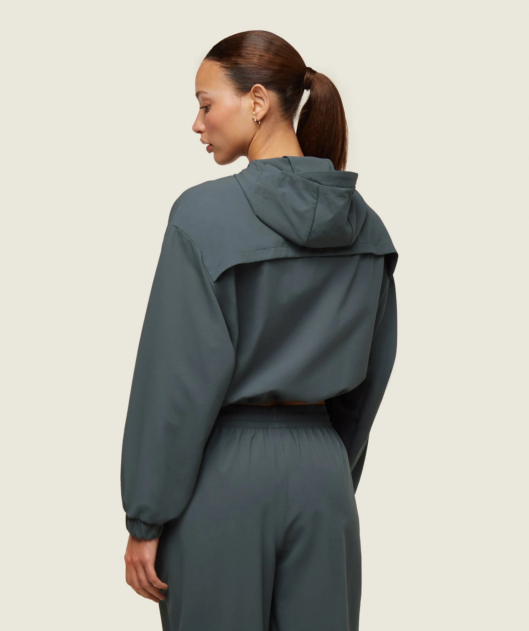 everywear Cropped Lightweight Jacket – Slate Teal - Imagen 2