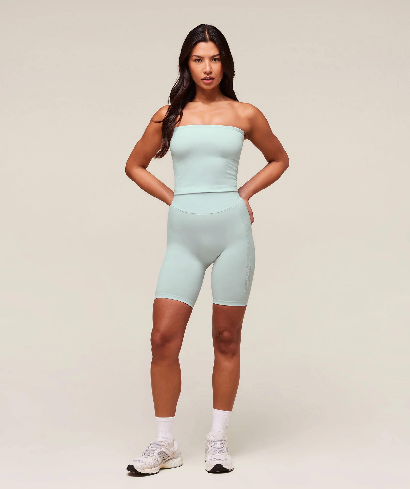 everywear Warp Knit Cycling Shorts – Frost Blue - Imagen 2