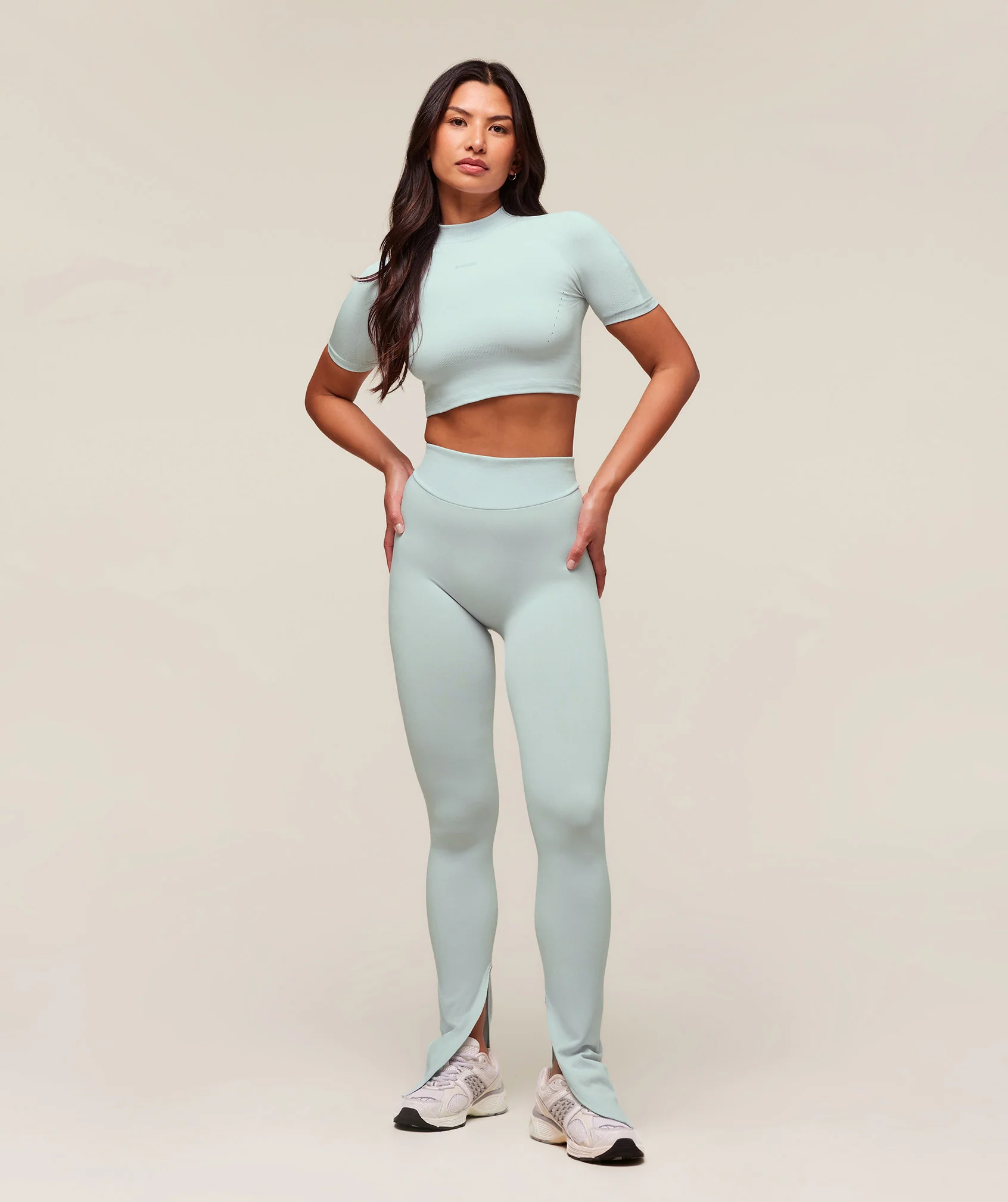 everywear Warp Knit Flare Leggings – Frost Blue - Imagen 2