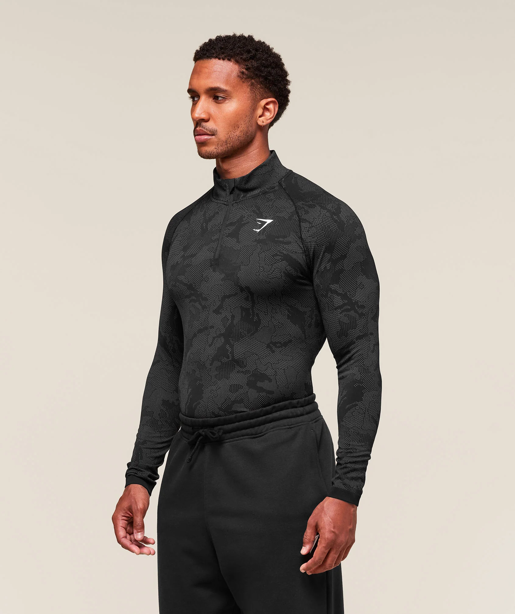 Geo Seamless 1/4 Zip – Black/Charcoal Grey - Imagen 2