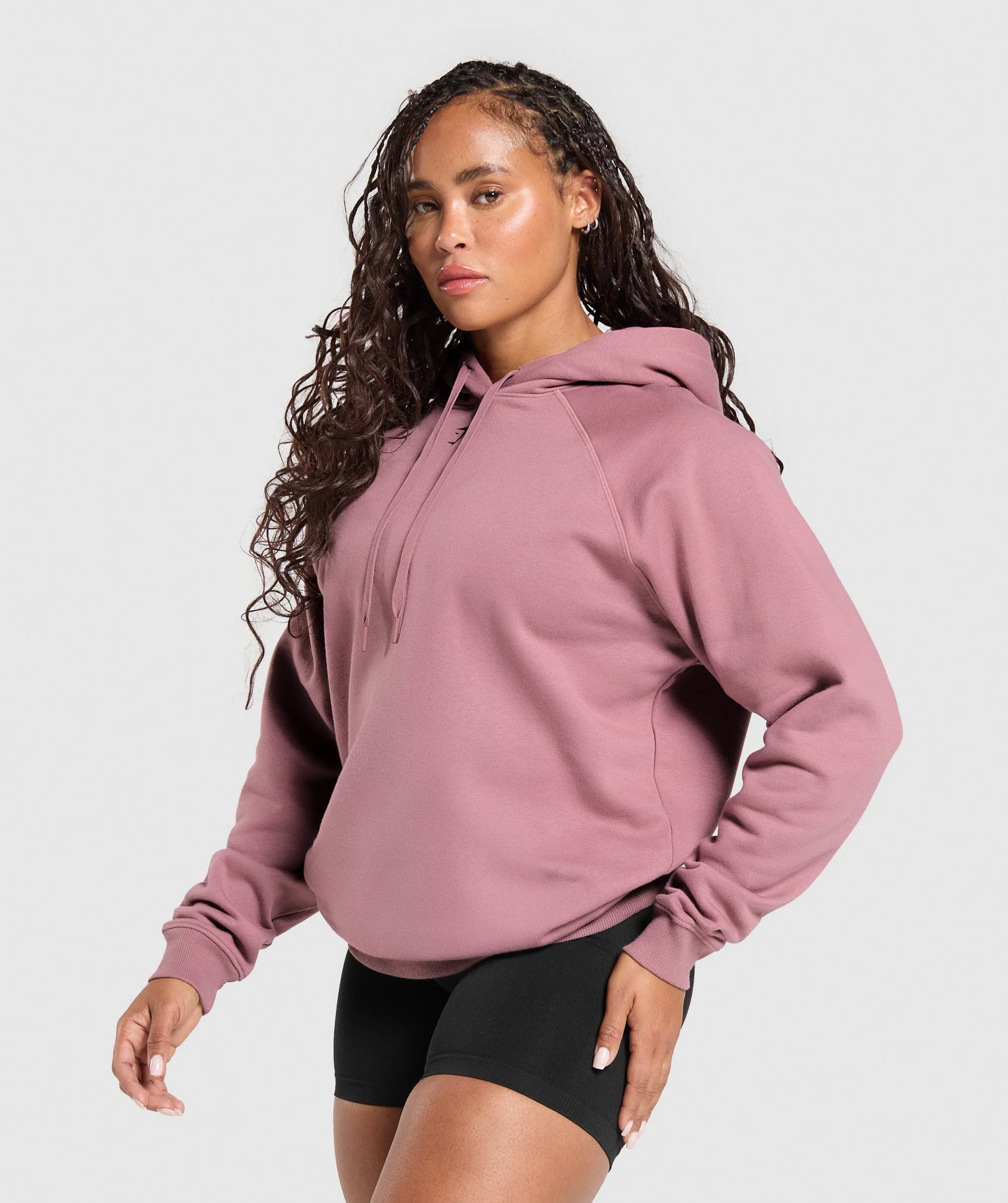 Gritty Muscle Mommy Graphic Hoodie – Calm Pink - Imagen 2