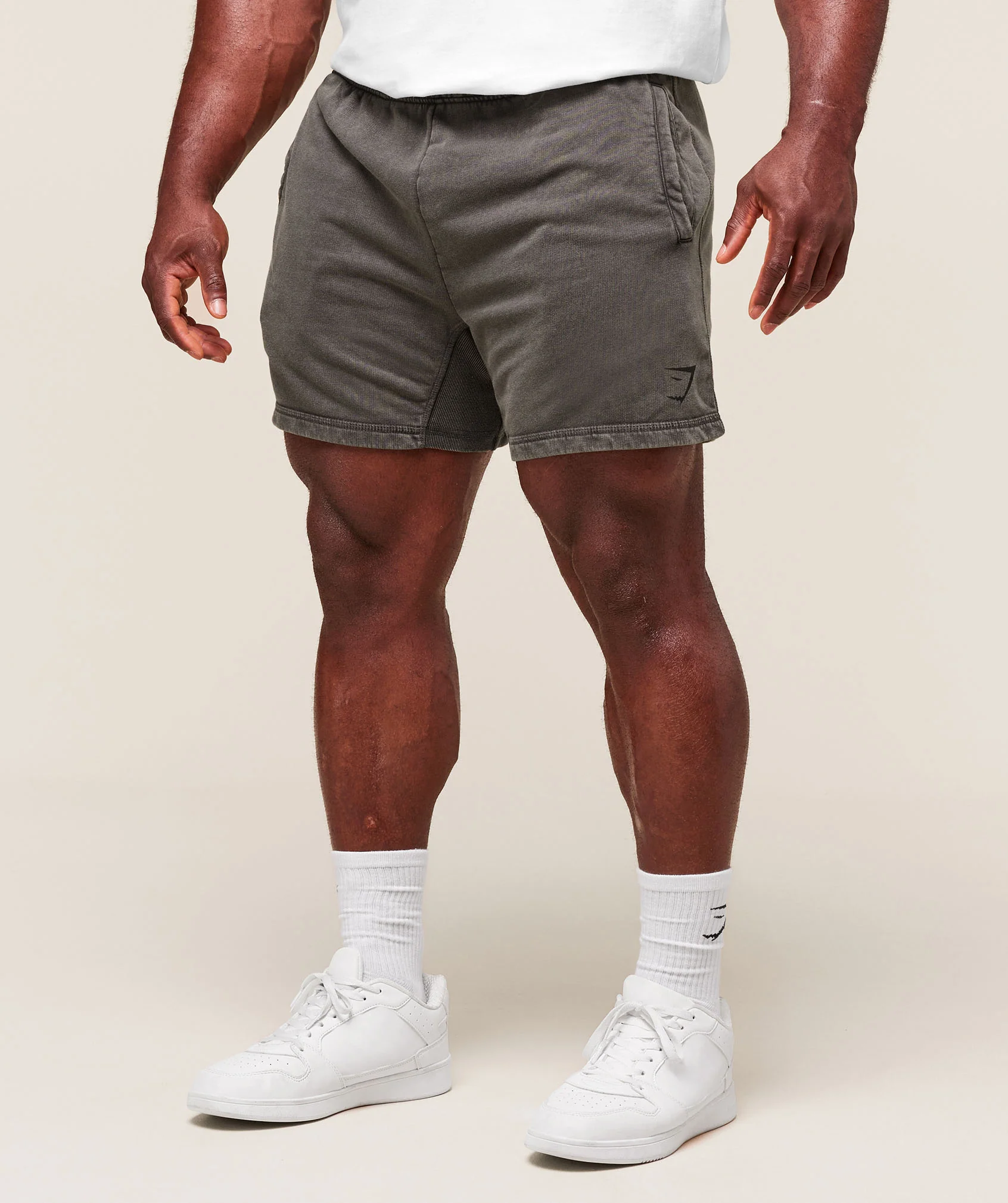 Heritage 5″ Shorts – Onyx Grey - Imagen 2