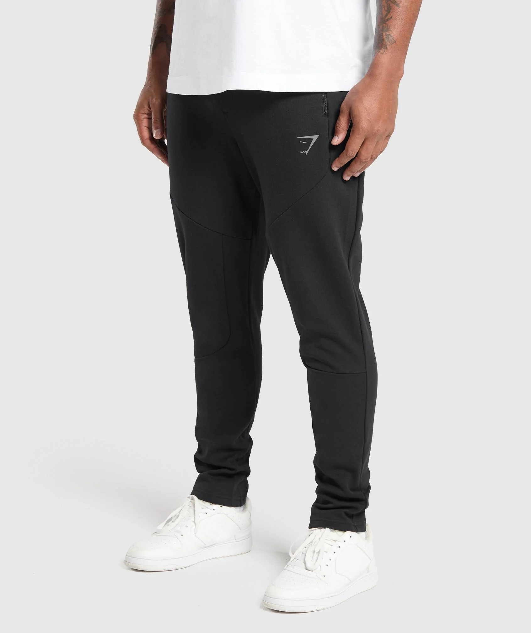 Interlock Tech Joggers – Black