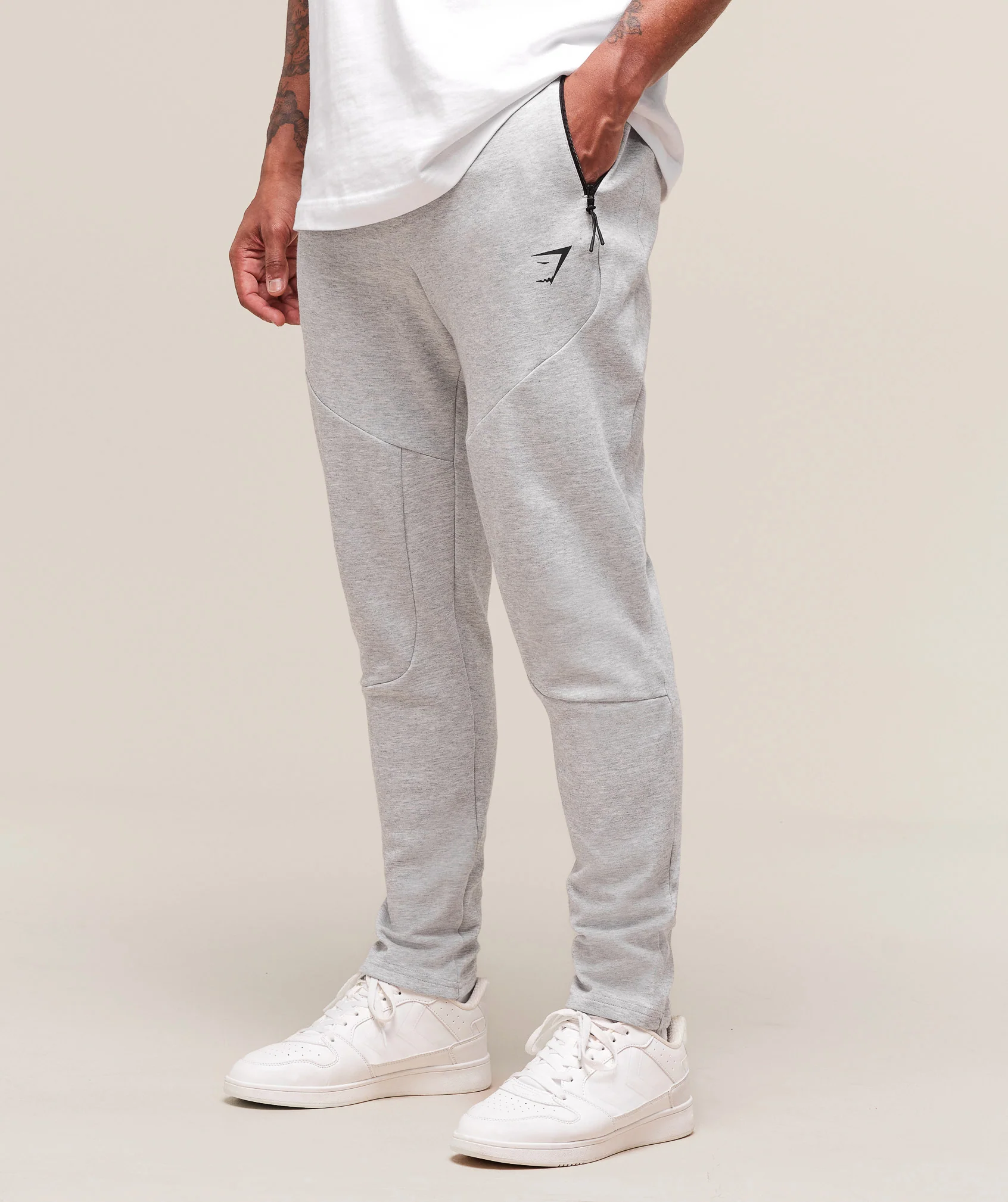 Interlock Tech Joggers – Light Grey Core Marl - Imagen 2