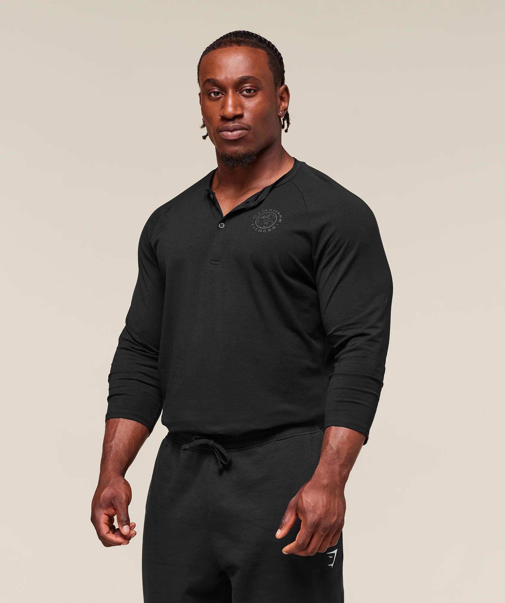 Legacy Henley – Black - Imagen 2