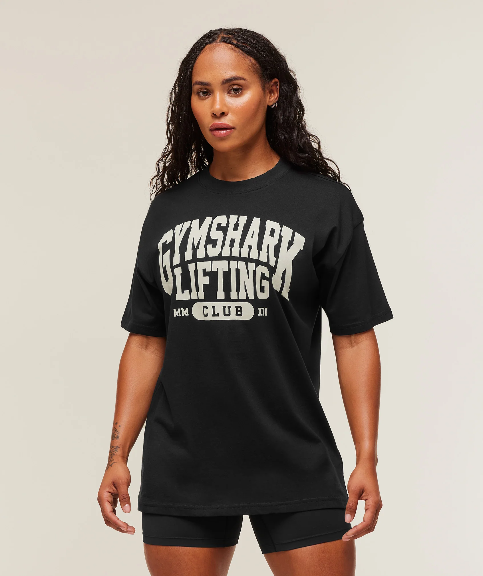 Lifting Club Graphic Oversized T-Shirt – Black/Soft White