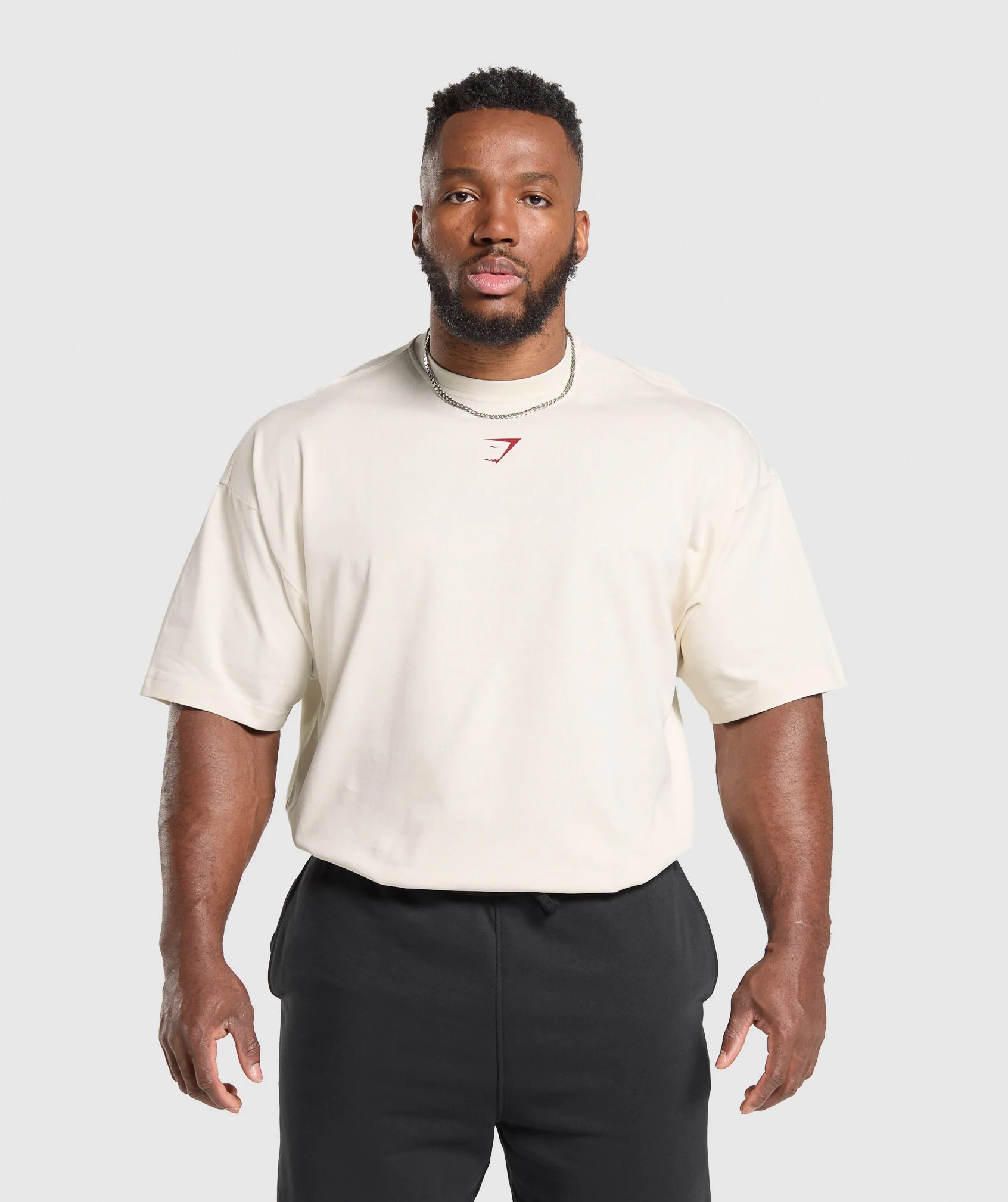 Lifting Club T-Shirt – Oat White/Conditioning Red