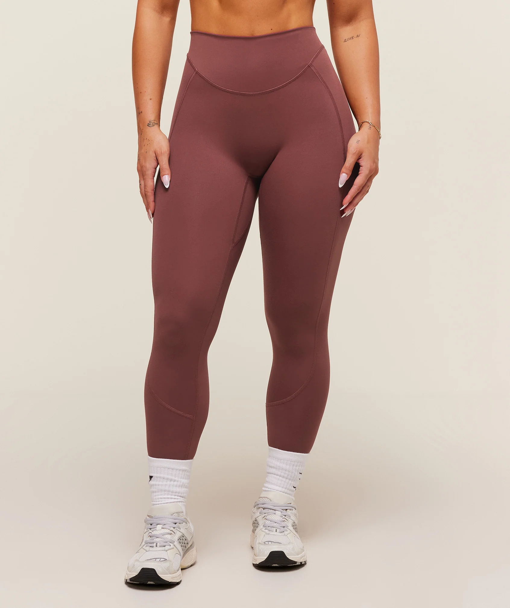 Lifting Dipped Waistband Leggings – Burgundy Brown - Imagen 2