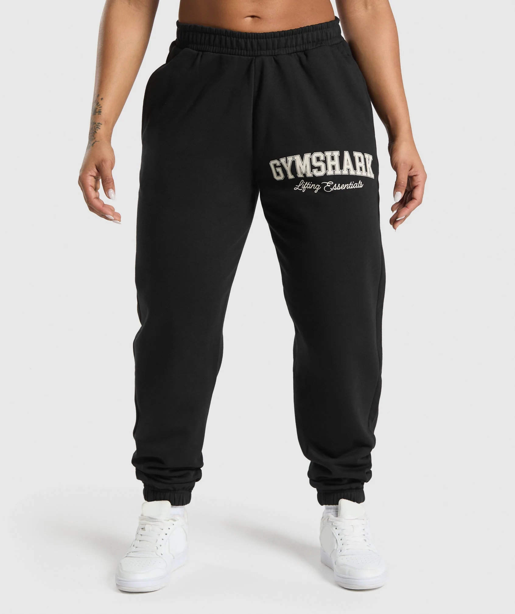 Lifting Essentials Graphic Brushed Oversized Joggers – Black