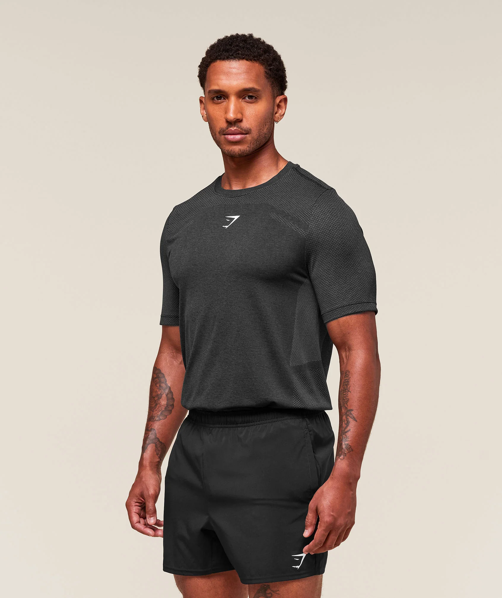 Lightweight Seamless T-Shirt – Black/Silhouette Grey - Imagen 2