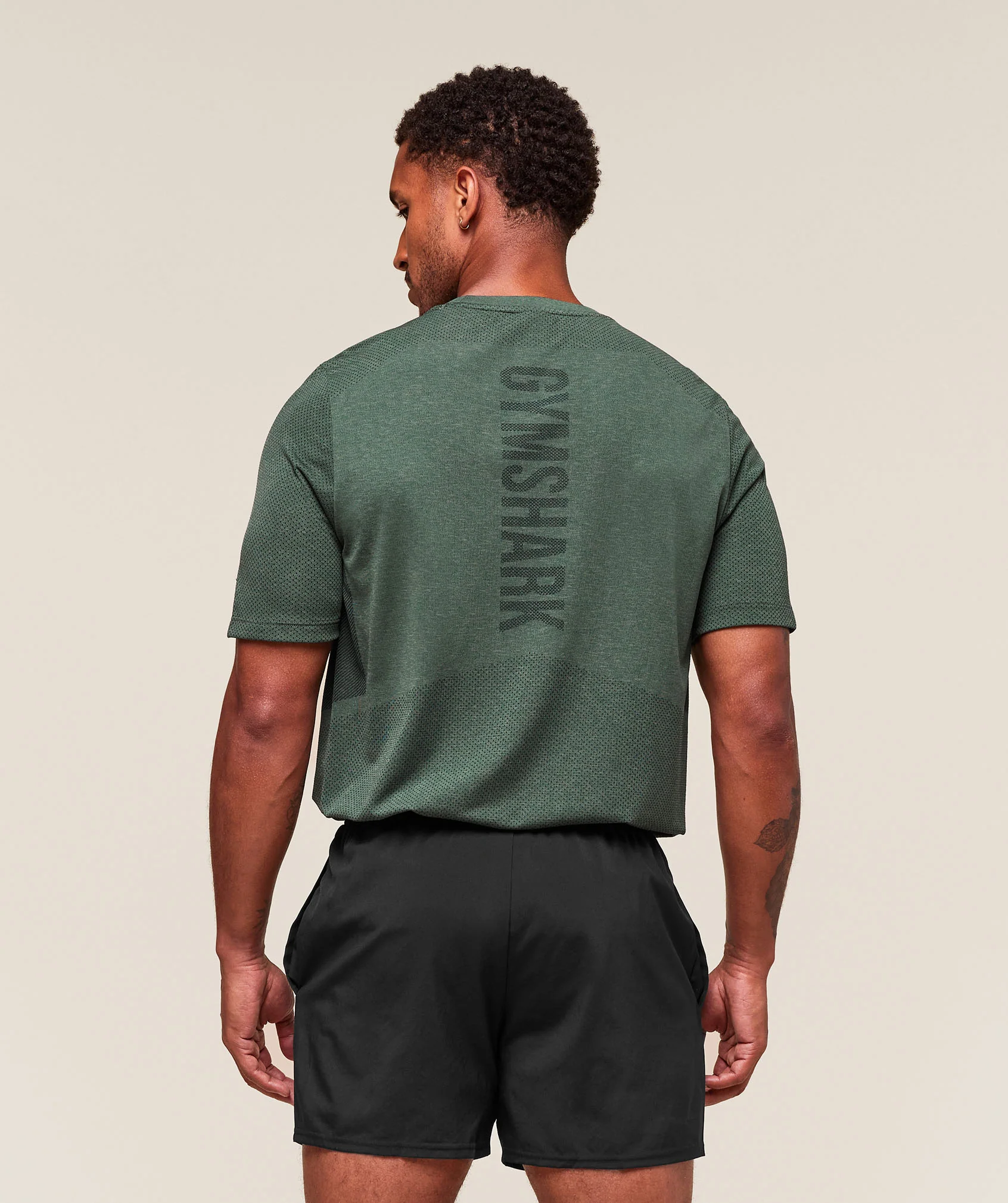 Lightweight Seamless T-Shirt – Chalk Green/Base Green