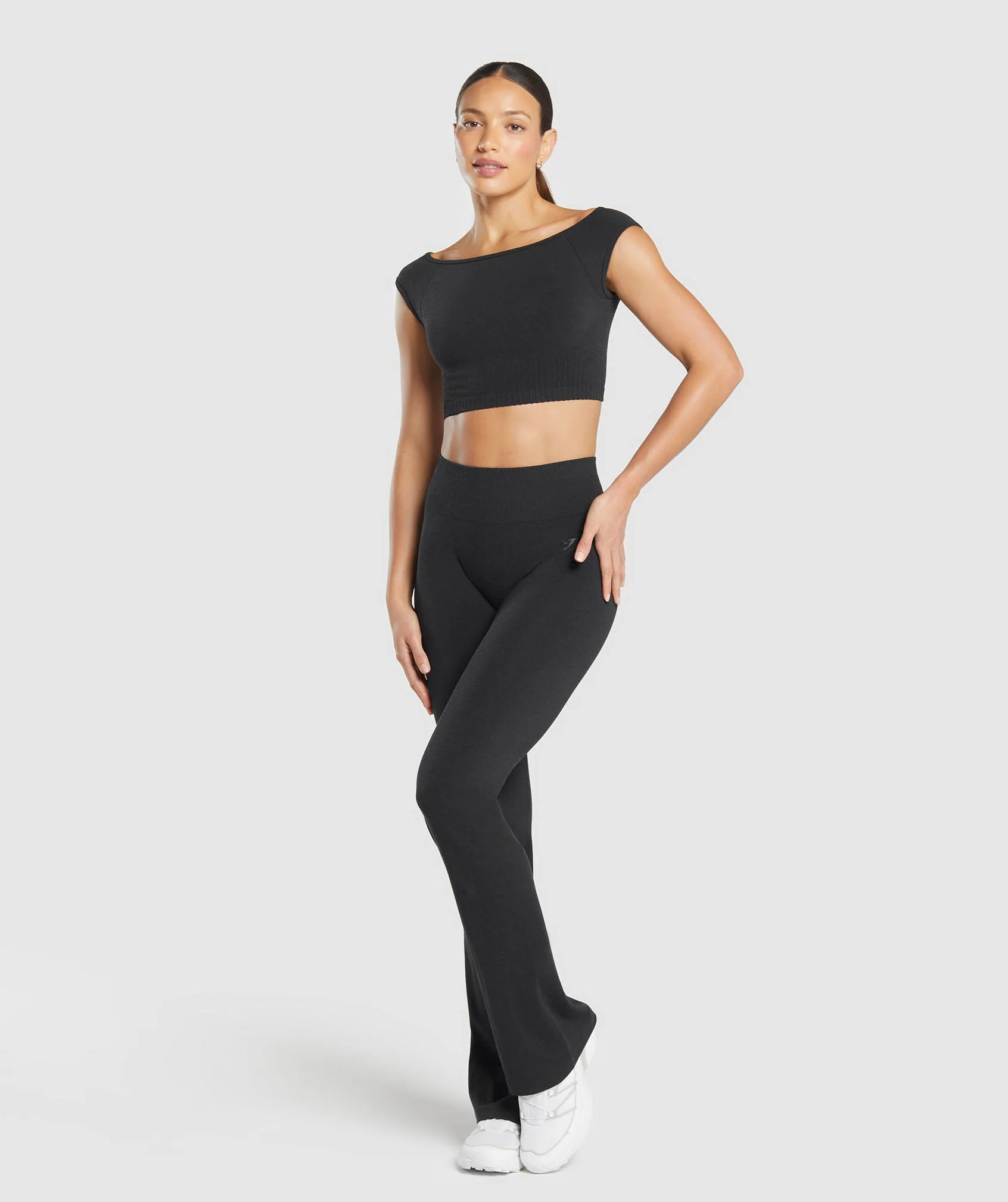 Luxe Seamless Boat Neck Crop Top – Coal Marl