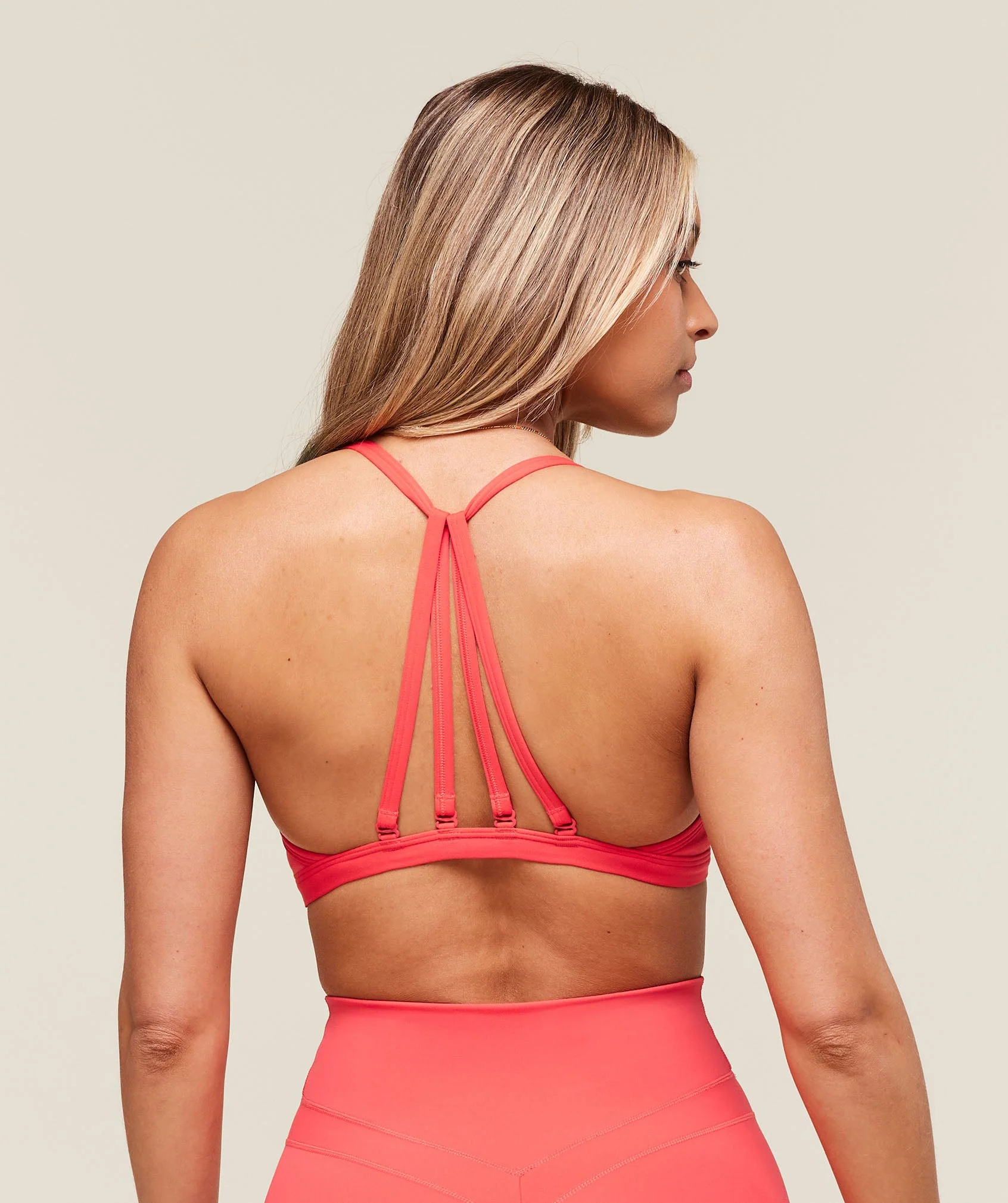 Minimal Sports Bra – Coral Red