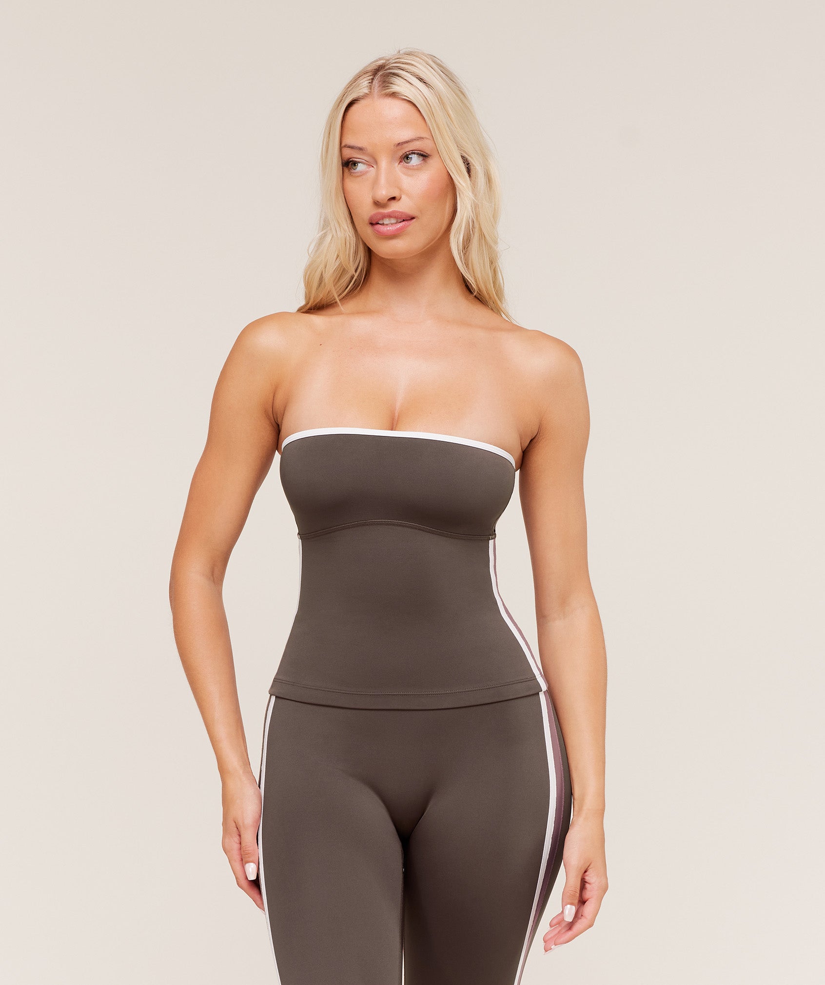 Piping Bandeau With Shelf – Walnut Brown/Chestnut Pink/Soft White