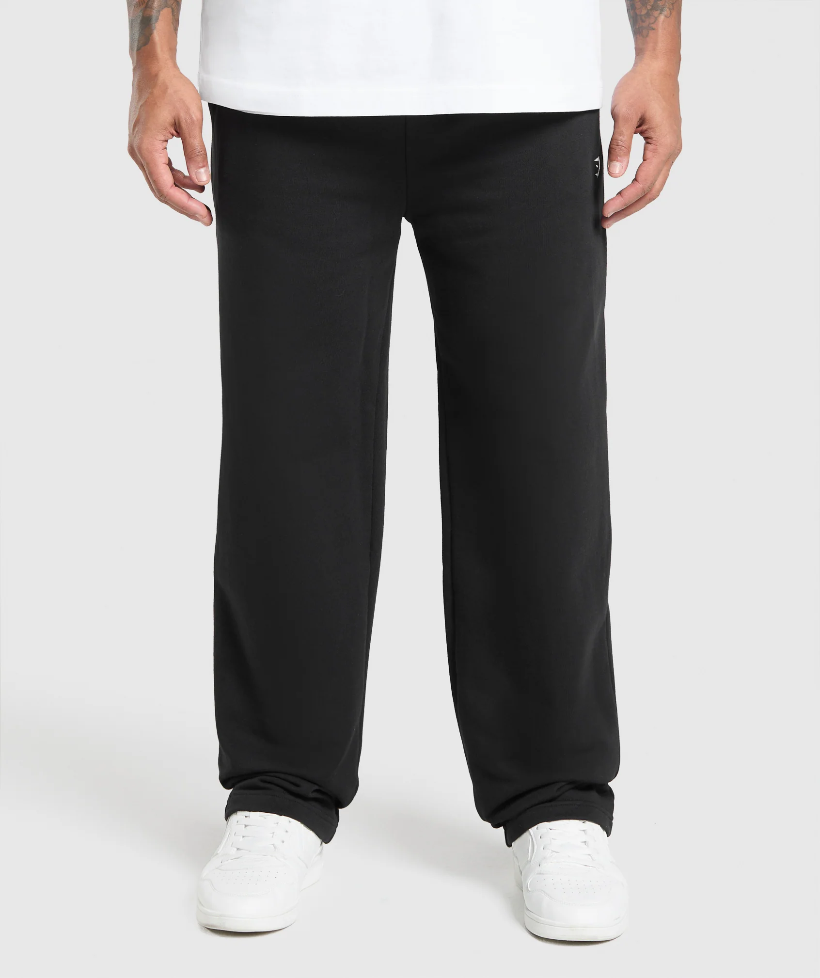 Rest Day Essentials Straight Leg Joggers – Black