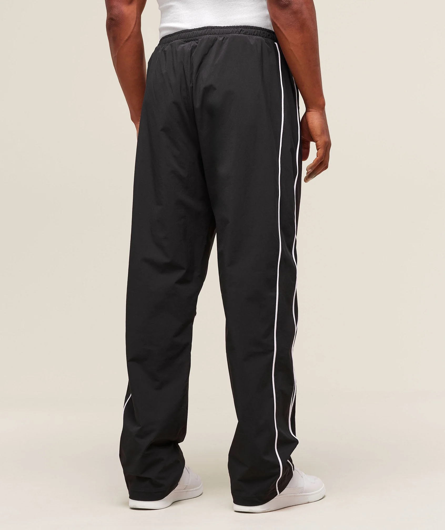 Retro Crinkle Track Pants – Black