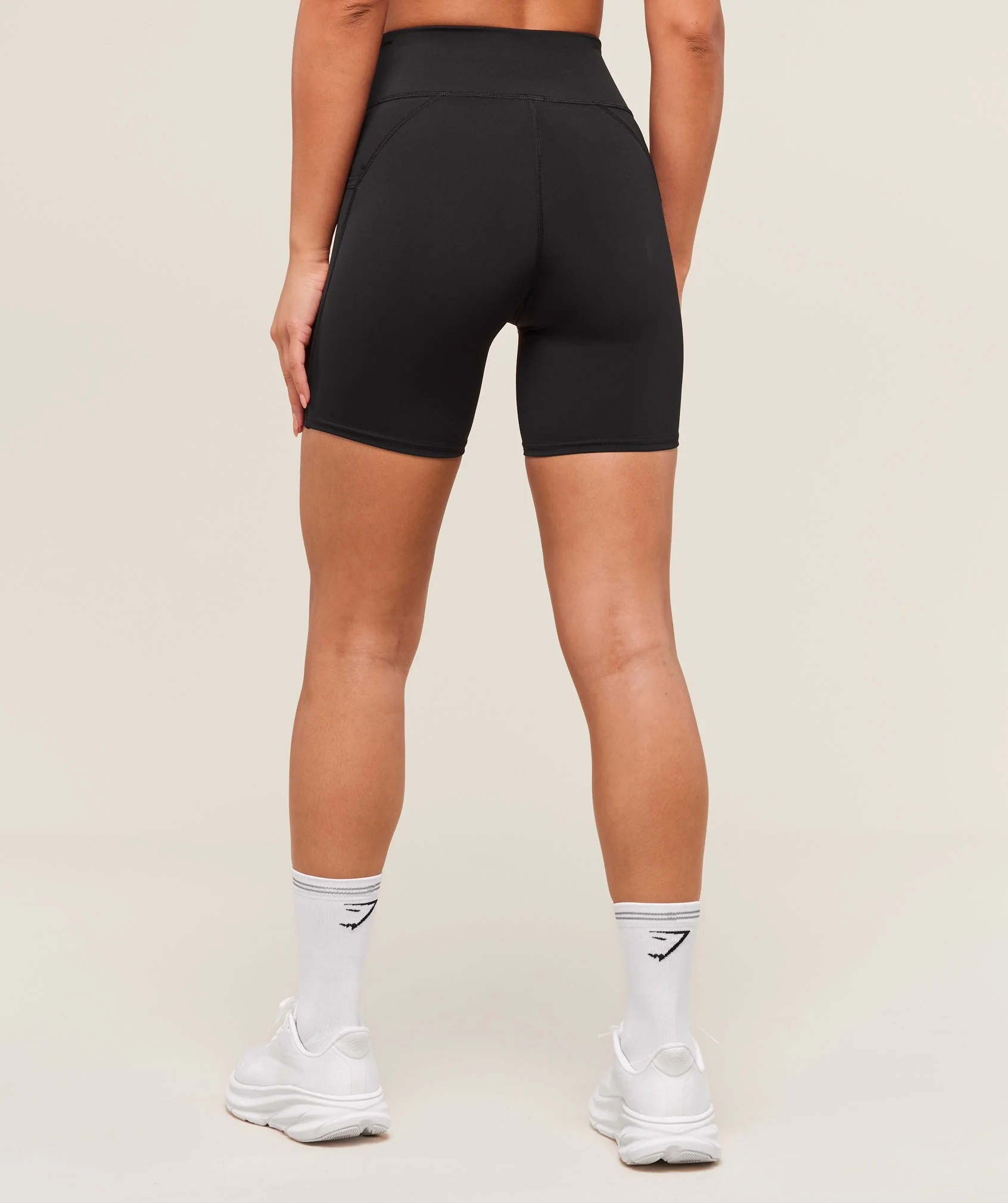 Running Pocket 6″ Shorts – Black