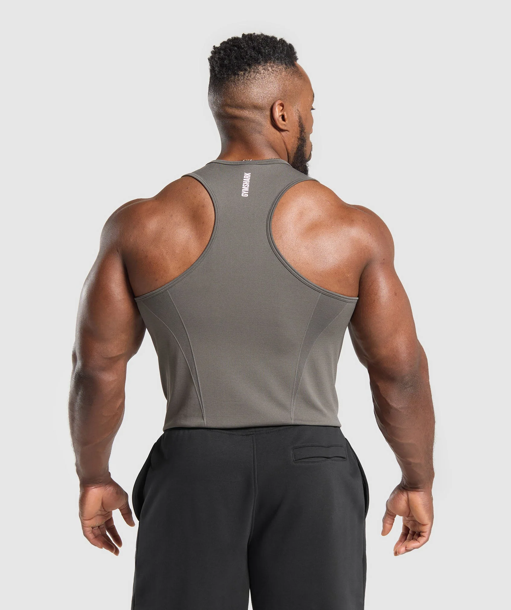 Shadow Seamless Stringer – Meteor Grey