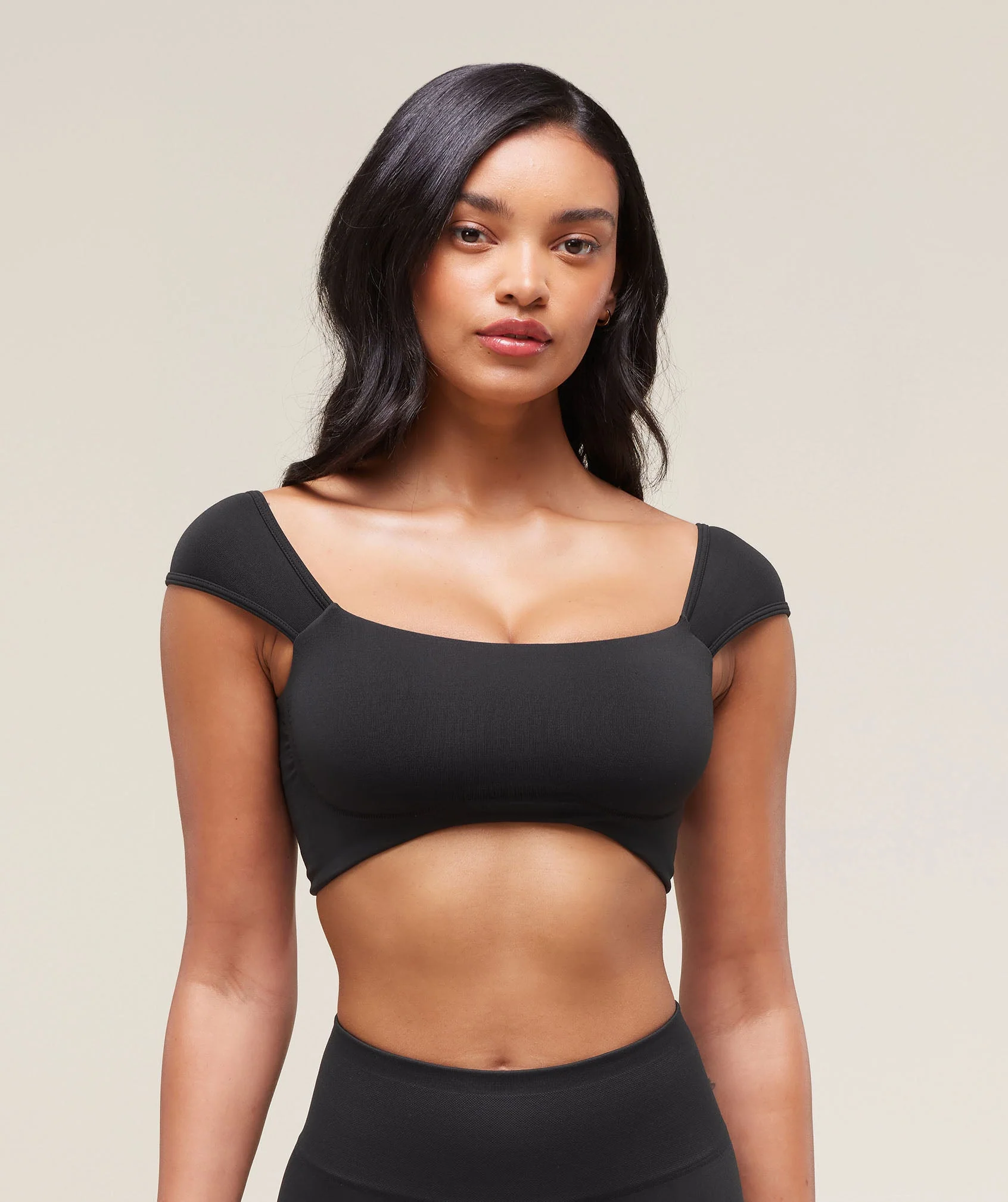 Soft Sculpt Cap Sleeve Bralette – Black