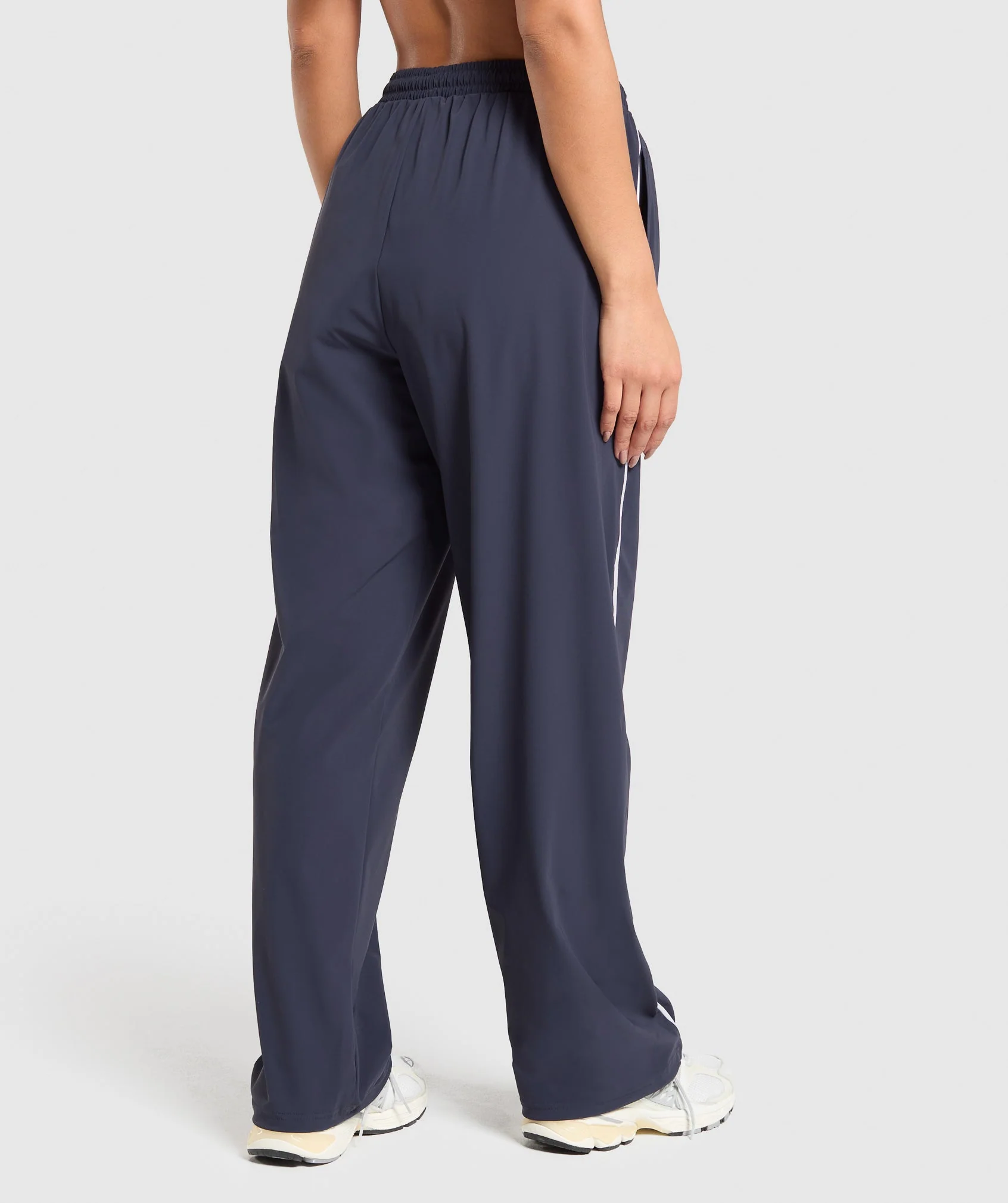 Stitch Feature Woven Pants – Heavy Blue - Imagen 2