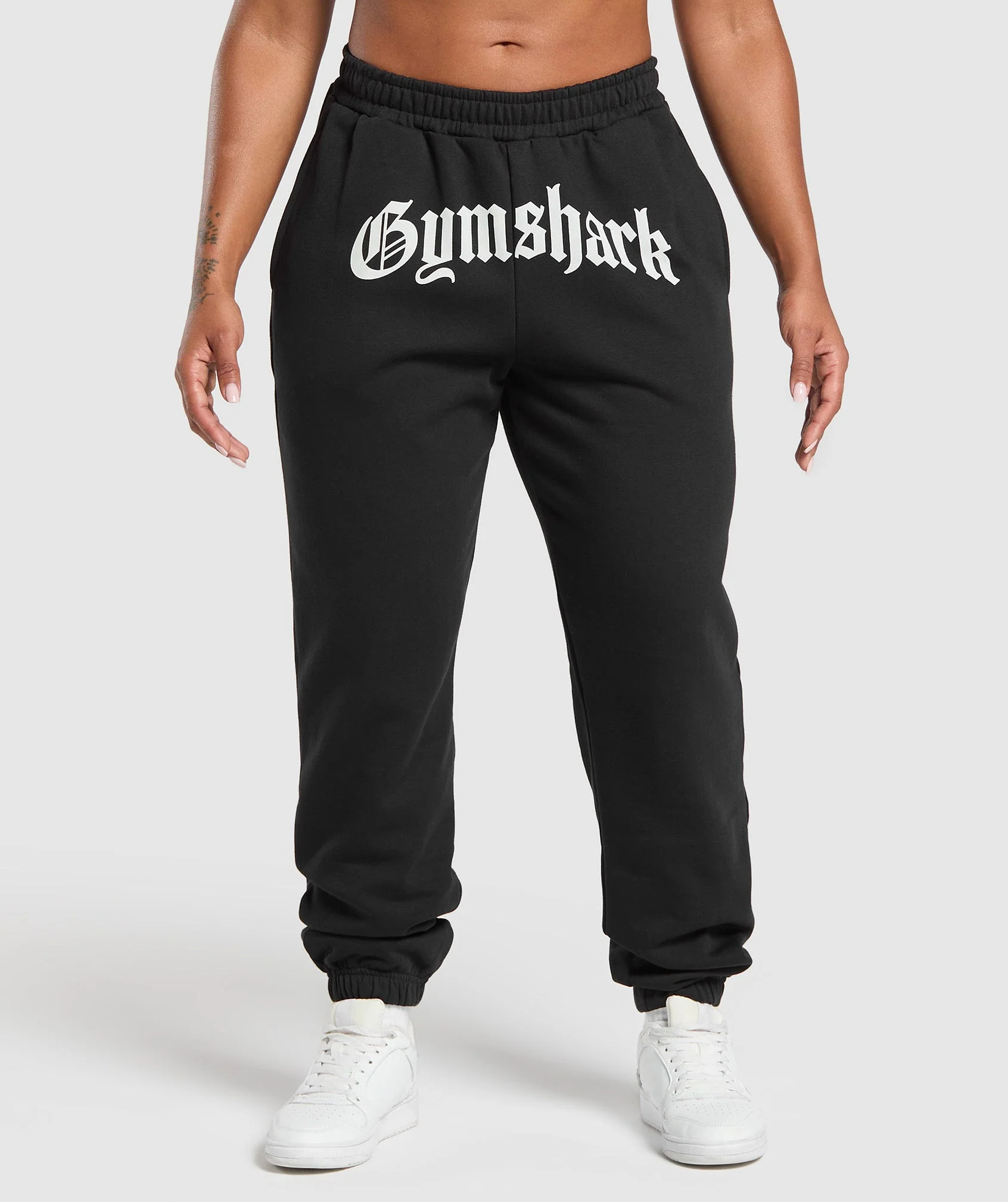 Strength Department Graphic Joggers – Black