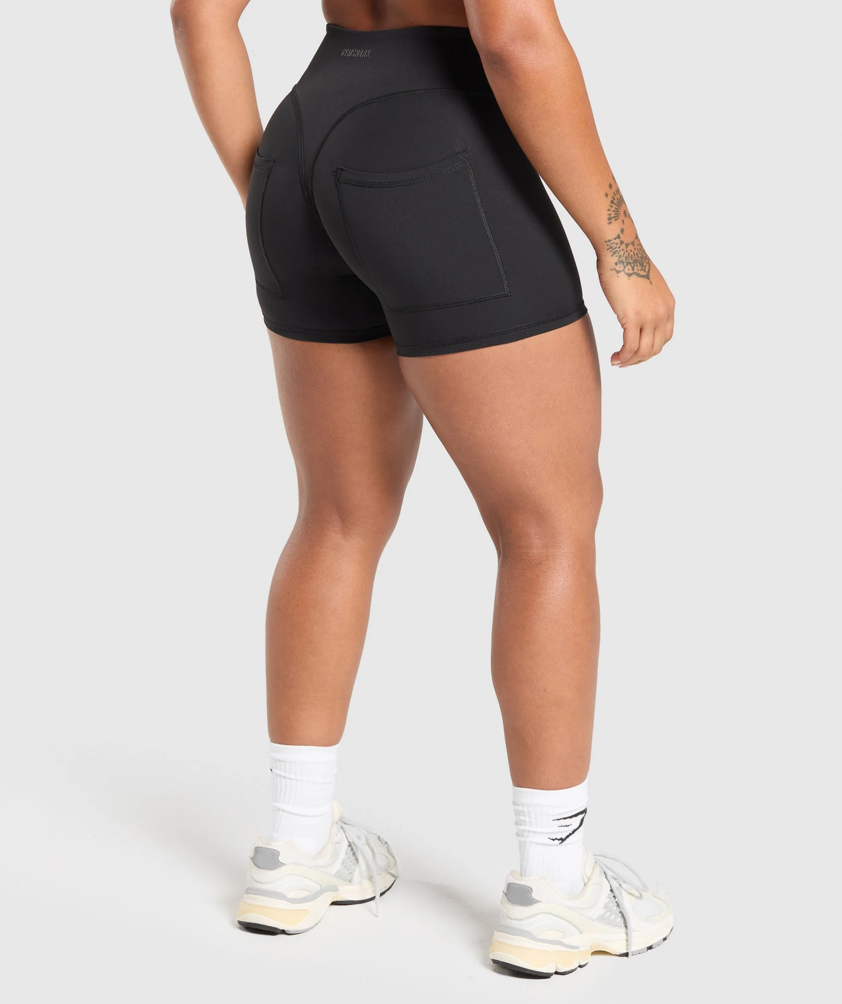 Superset Pocket Shorts – Black