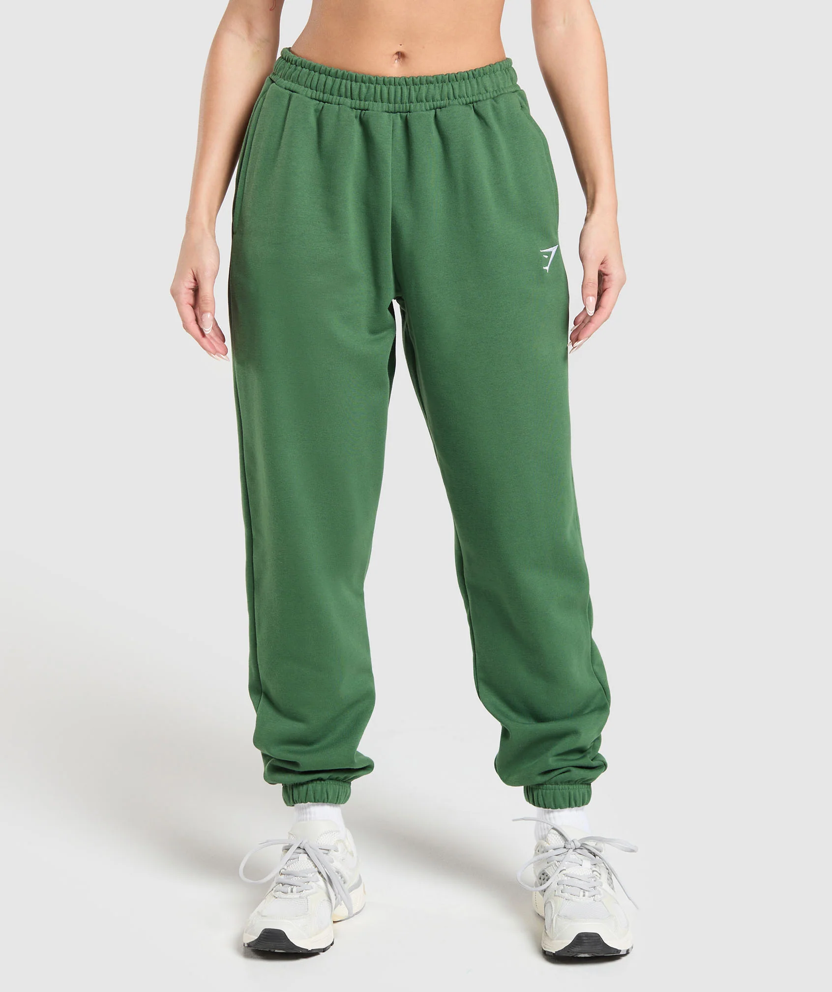 Training Fleece Joggers – Classic Green