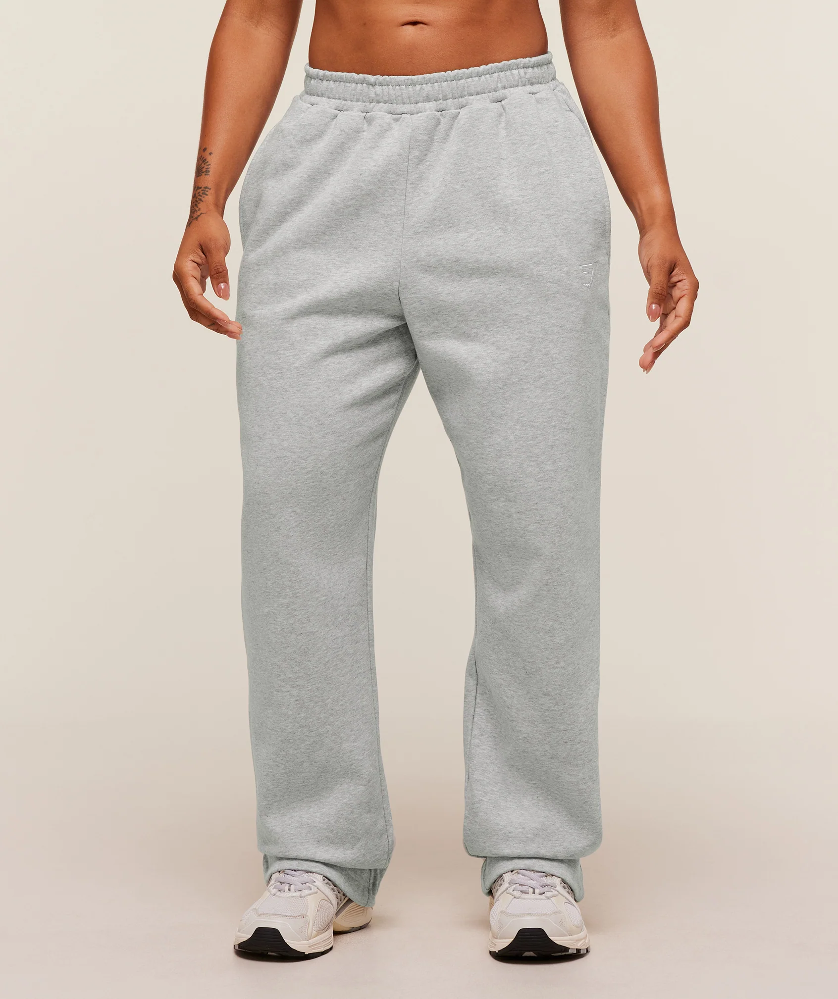 Training Fleece Short Jogger – Light Grey Core Marl
