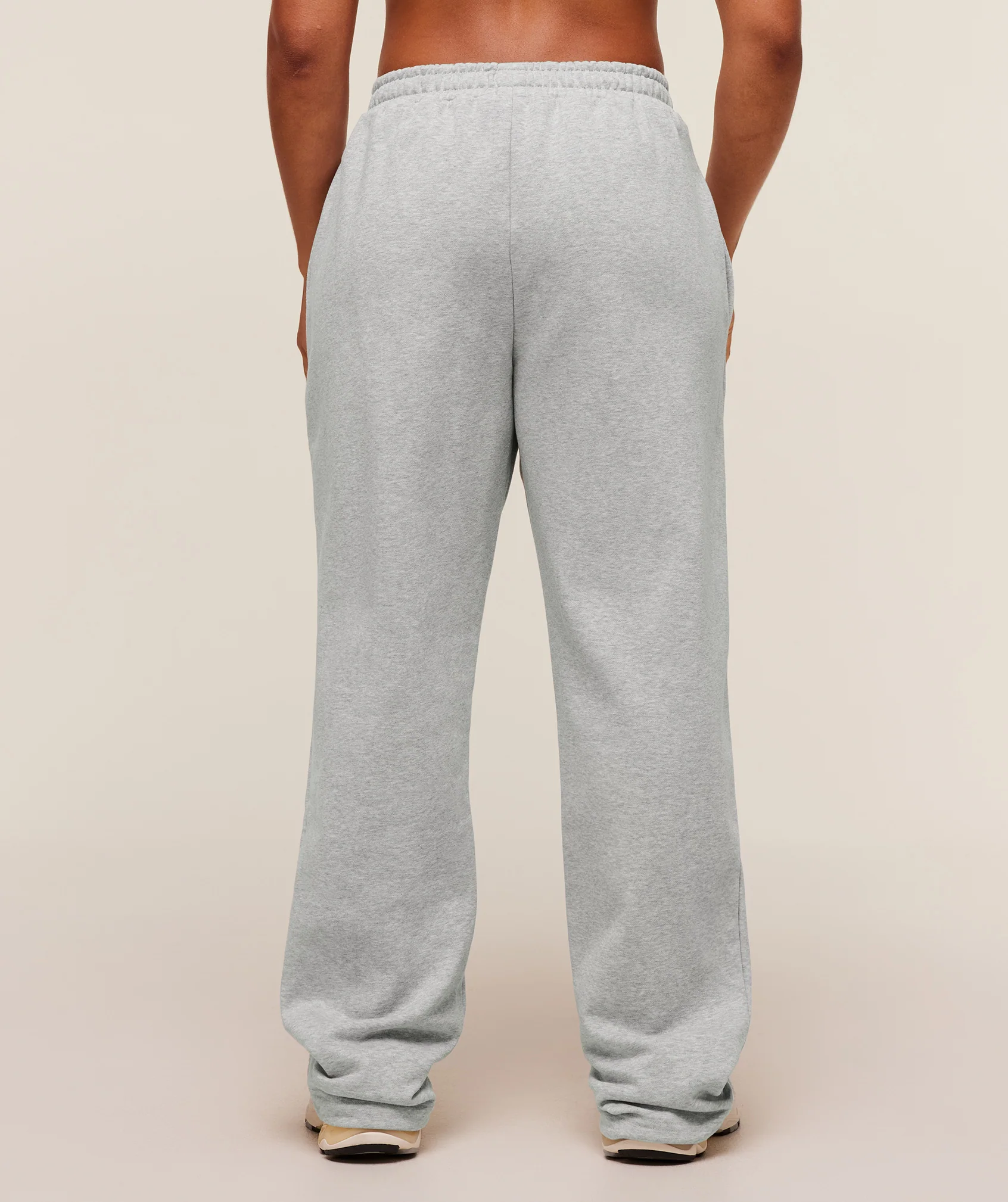 Training Fleece Short Jogger – Light Grey Core Marl